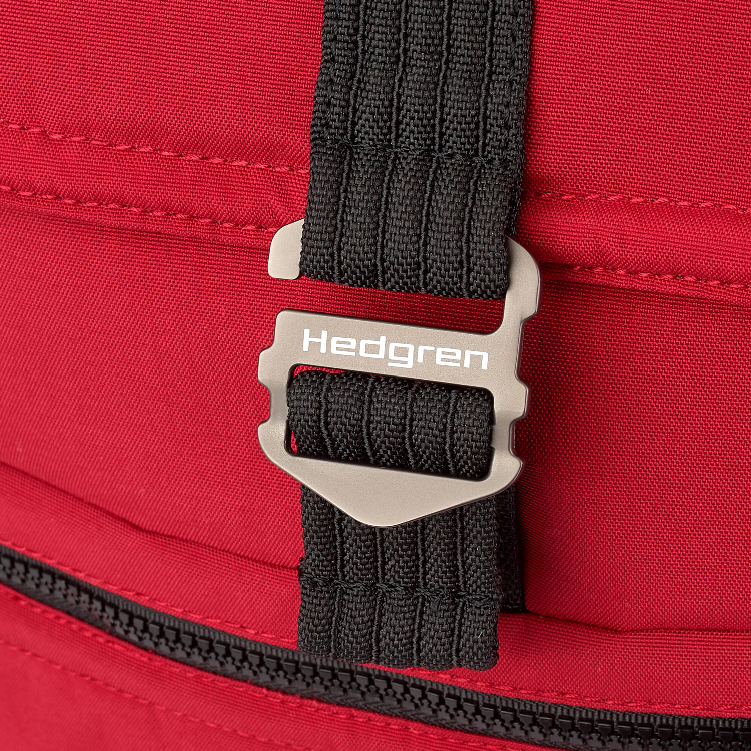 Hedgren Great American Heritage CANYON Square Backpack RFID 15,6" Salsa Red Hedgren Great American Heritage CANYON Square Backpack RFID 15,6" Salsa Red