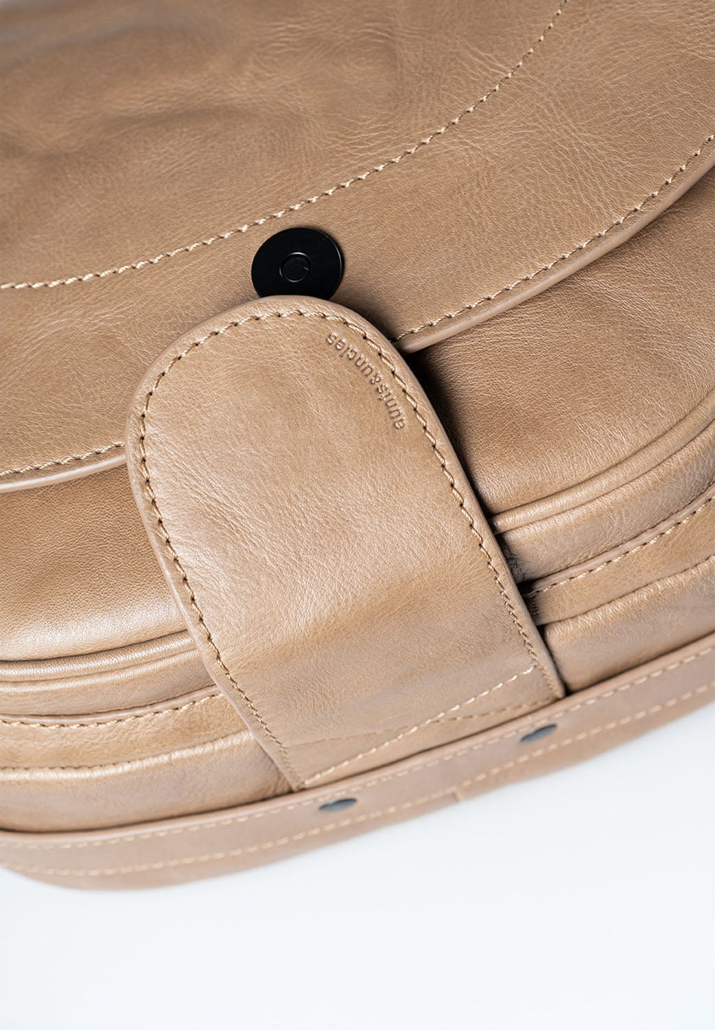 aunts & uncles Grandma's Luxury Club Mrs. Bourbon Brownie timeless taupe