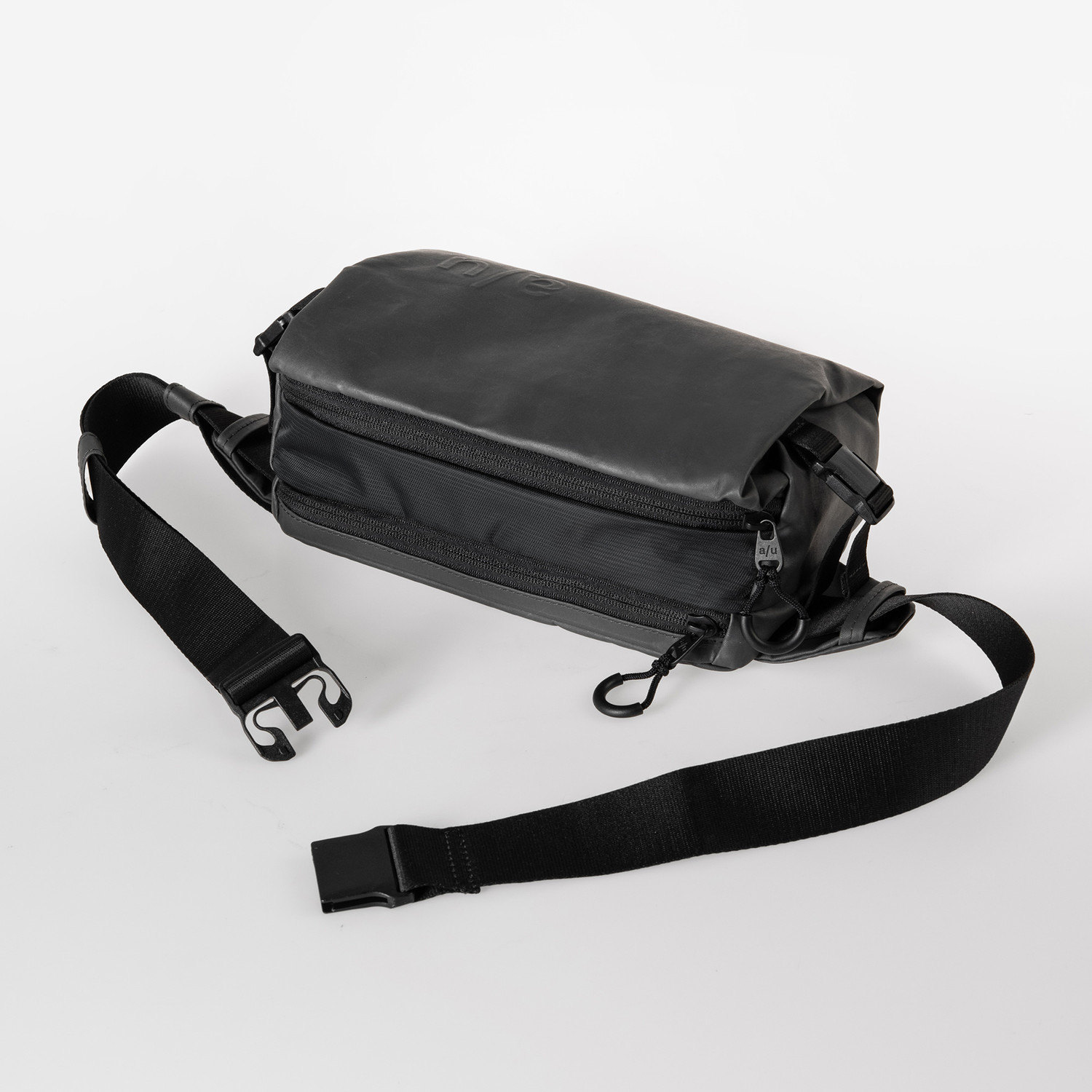 aunts & uncles Japan RE Ishikari Gürteltasche volcanic ash