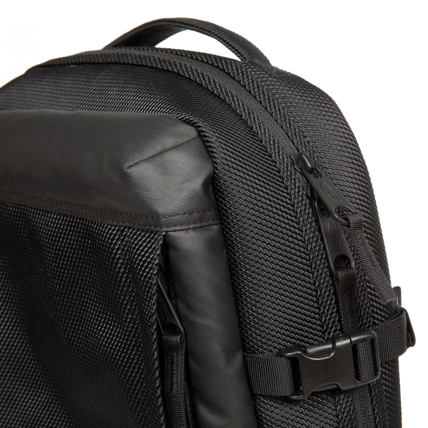 Eastpak Tecum Rucksack M mit 15" Laptopfach CNNCT Coat
