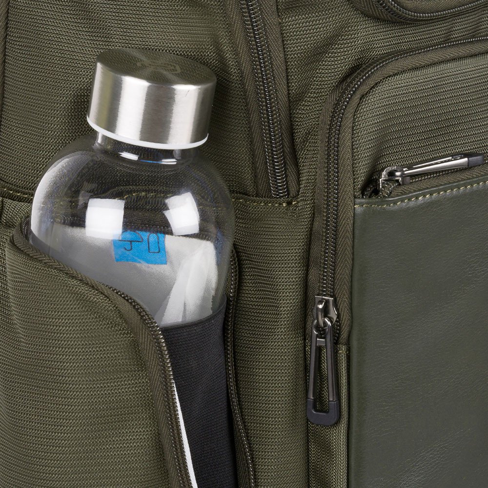 Piquadro Macbeth Fast-check Laptoprucksack 15,6" aus Leder und recyceltem Olivgrün Piquadro Macbeth Fast-check Laptoprucksack 15,6" aus Leder und recyceltem Olivgrün