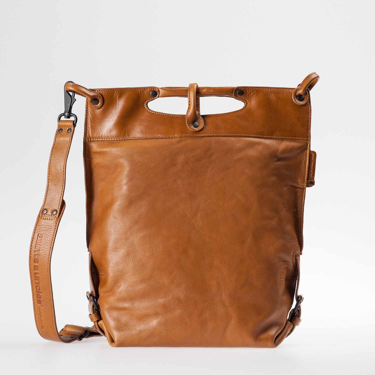 aunts & uncles Grandma's Luxury Club Mrs. Pancake Umhängetasche caramel