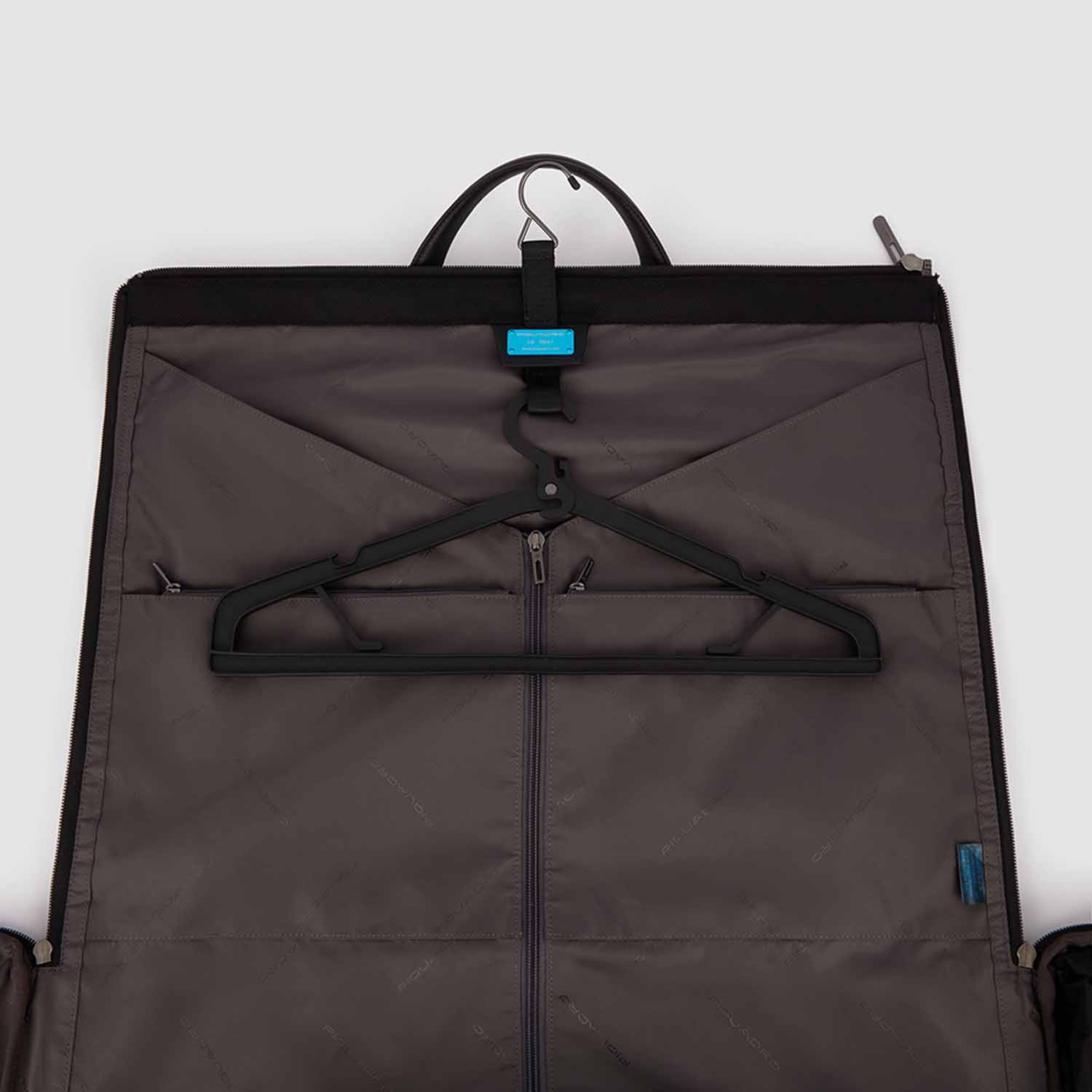 Piquadro Brief 2 Weekender-Kleidersack Aufhängen Schwarz Piquadro Brief 2 Weekender-Kleidersack Aufhängen Schwarz