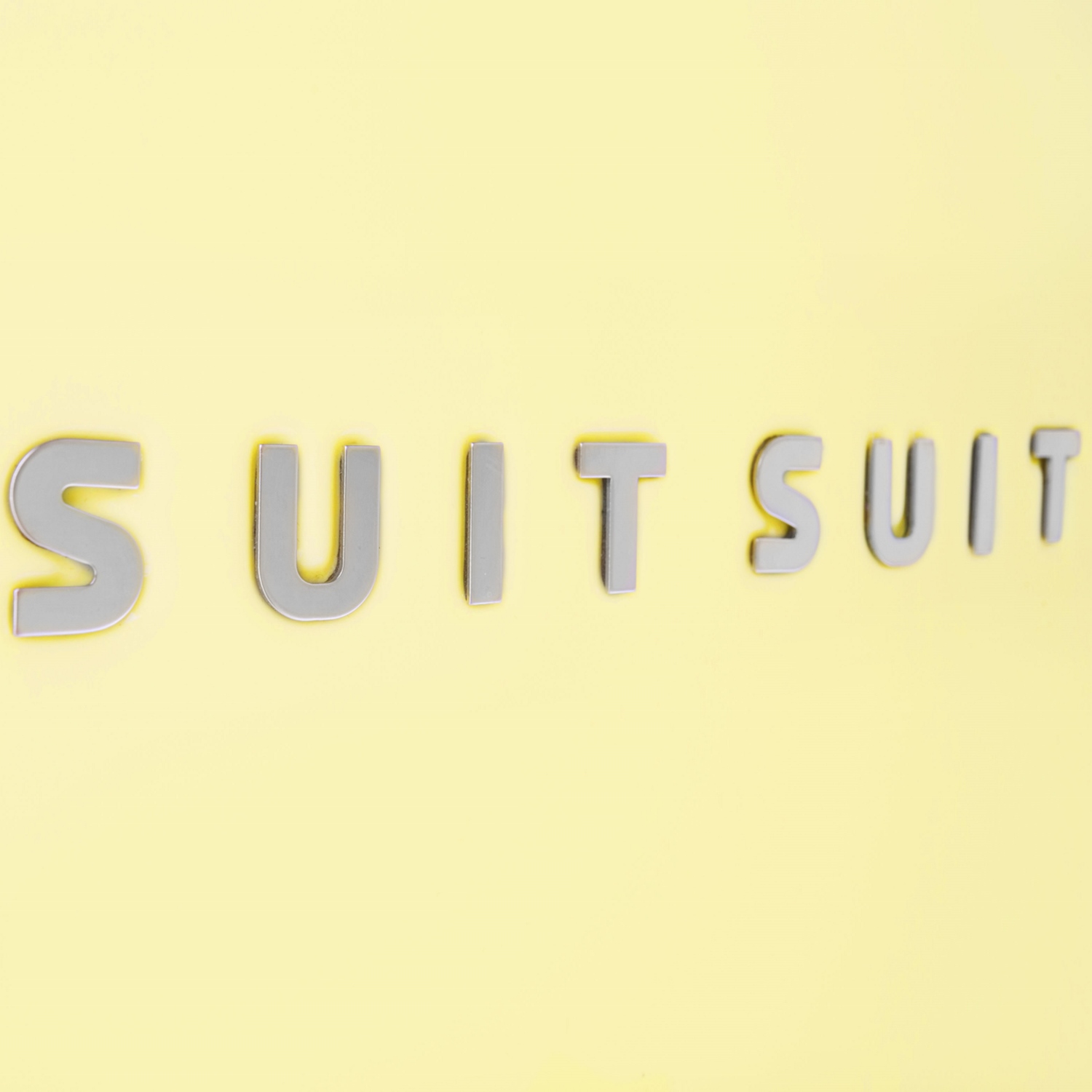 SuitSuit Fabulous Fifties Trolley 55 cm 4-Rollen-Trolley + Gratis Kulturtasche