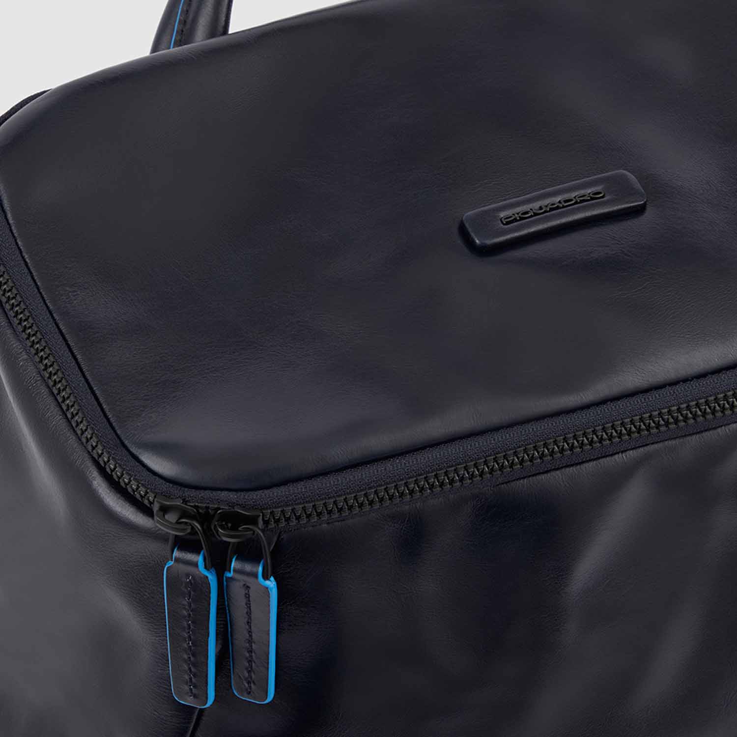 Piquadro Blue Square Revamp Laptop-Rucksack 14" mit iPad®-Fach Schwarz