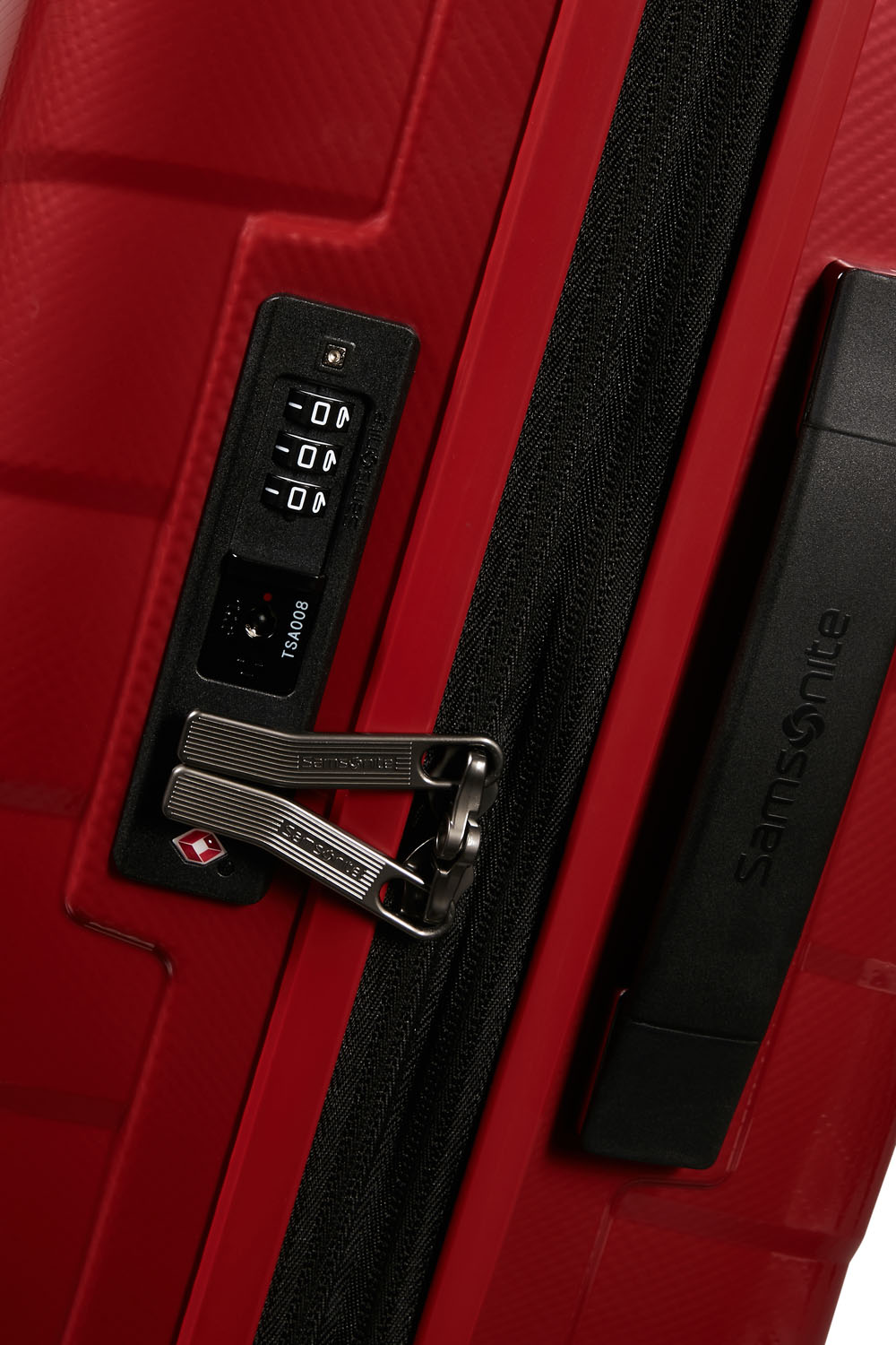 Samsonite Attrix Trolley mit 4 Rollen erweiterbar 55cm (23/26cm) Red Samsonite Attrix Trolley mit 4 Rollen erweiterbar 55cm (23/26cm) Red