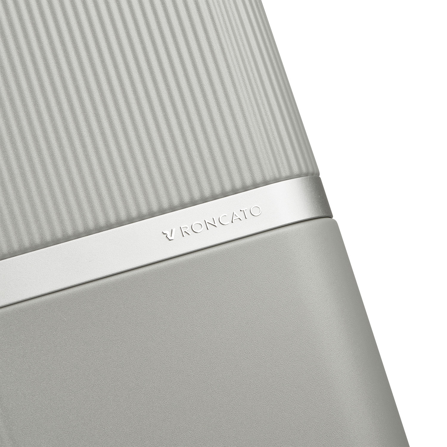 Roncato AIRGLAM Mittelgrosse Koffer M 68cm Exp Pearl Grey Roncato AIRGLAM Mittelgrosse Koffer M 68cm Exp Pearl Grey
