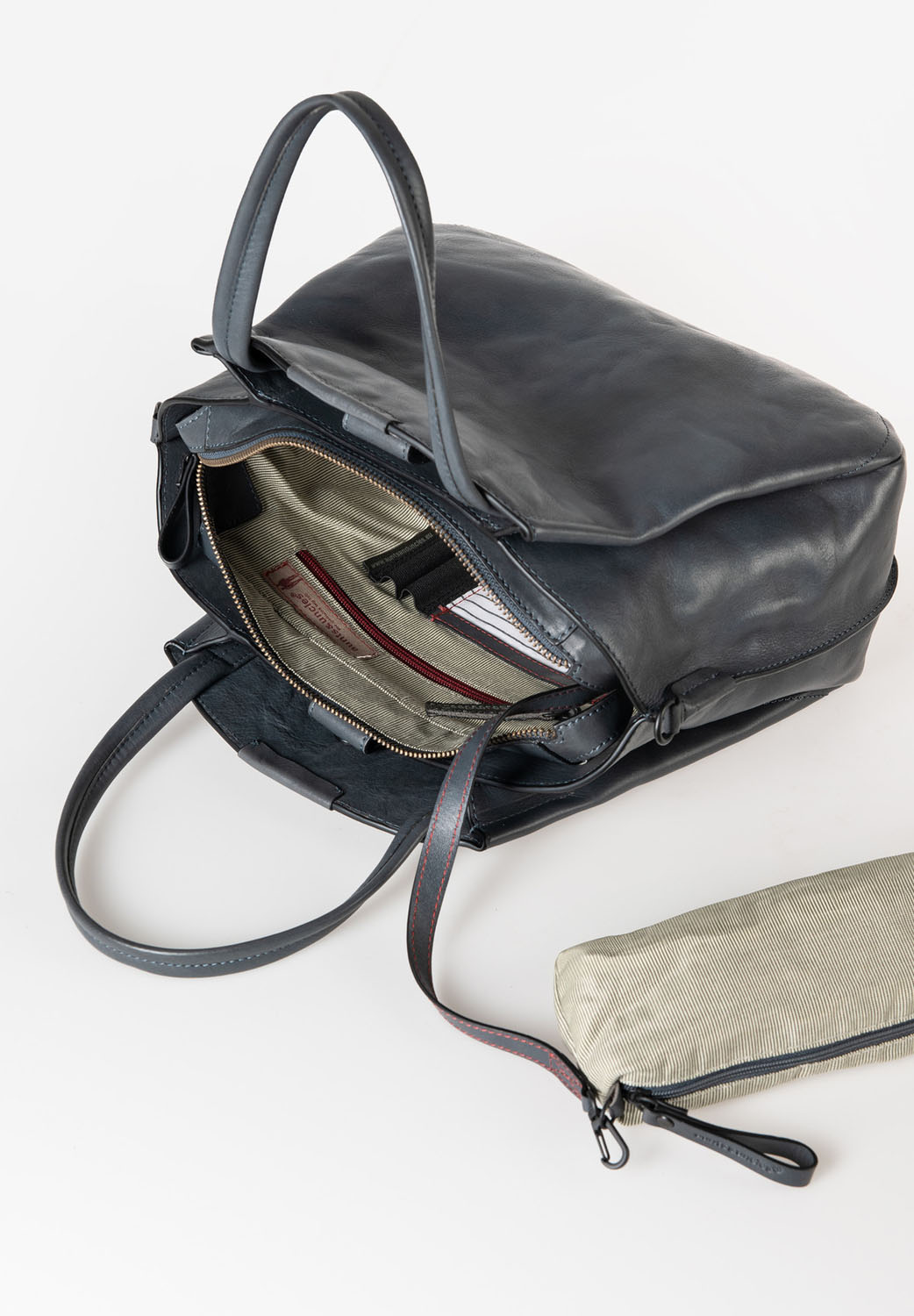 aunts & uncles Grandma's Luxury Club Mrs. Chiffon Pie Wind aunts & uncles Grandma's Luxury Club Mrs. Chiffon Pie Wind