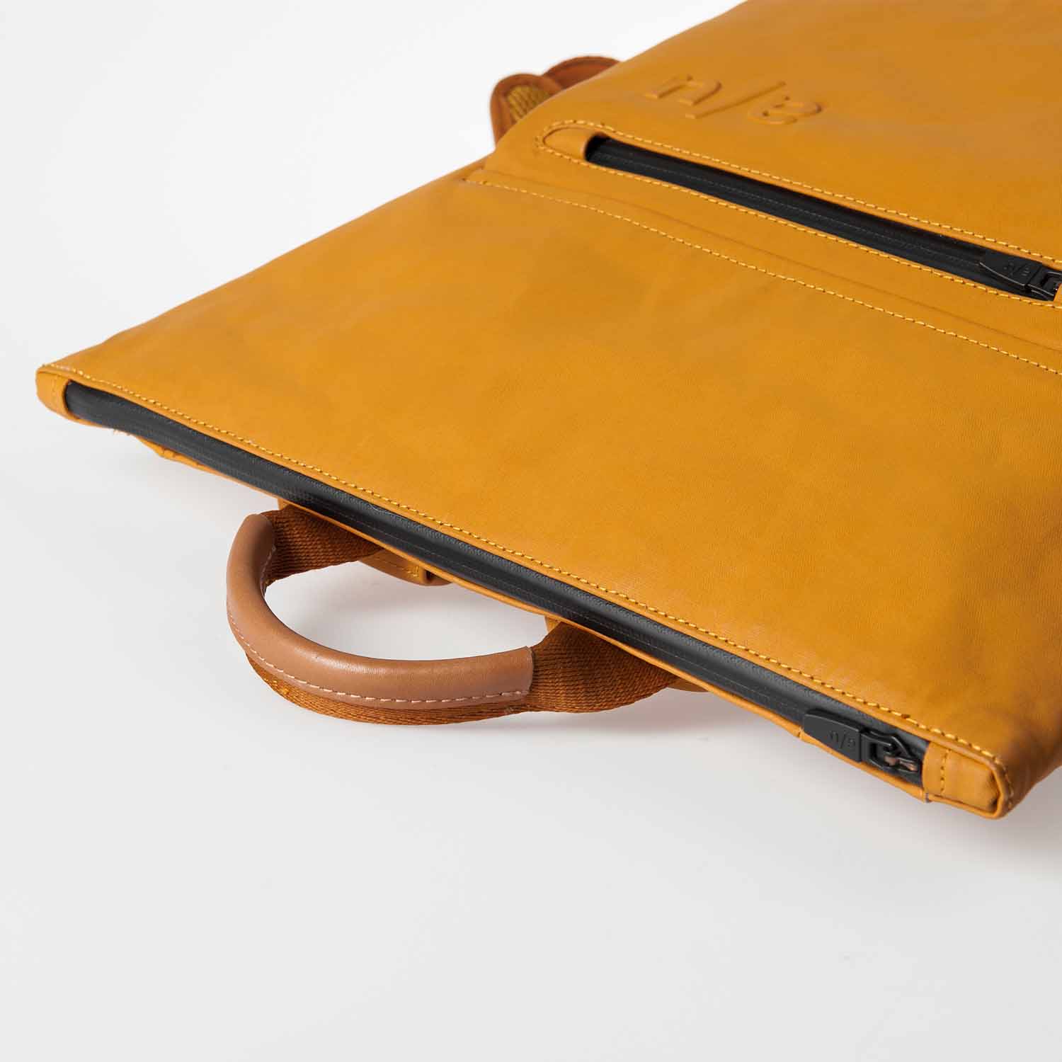 aunts & uncles Japan Okayama Rucksack mit 13" Notebookfach butterscotch aunts & uncles Japan Okayama Rucksack mit 13" Notebookfach butterscotch