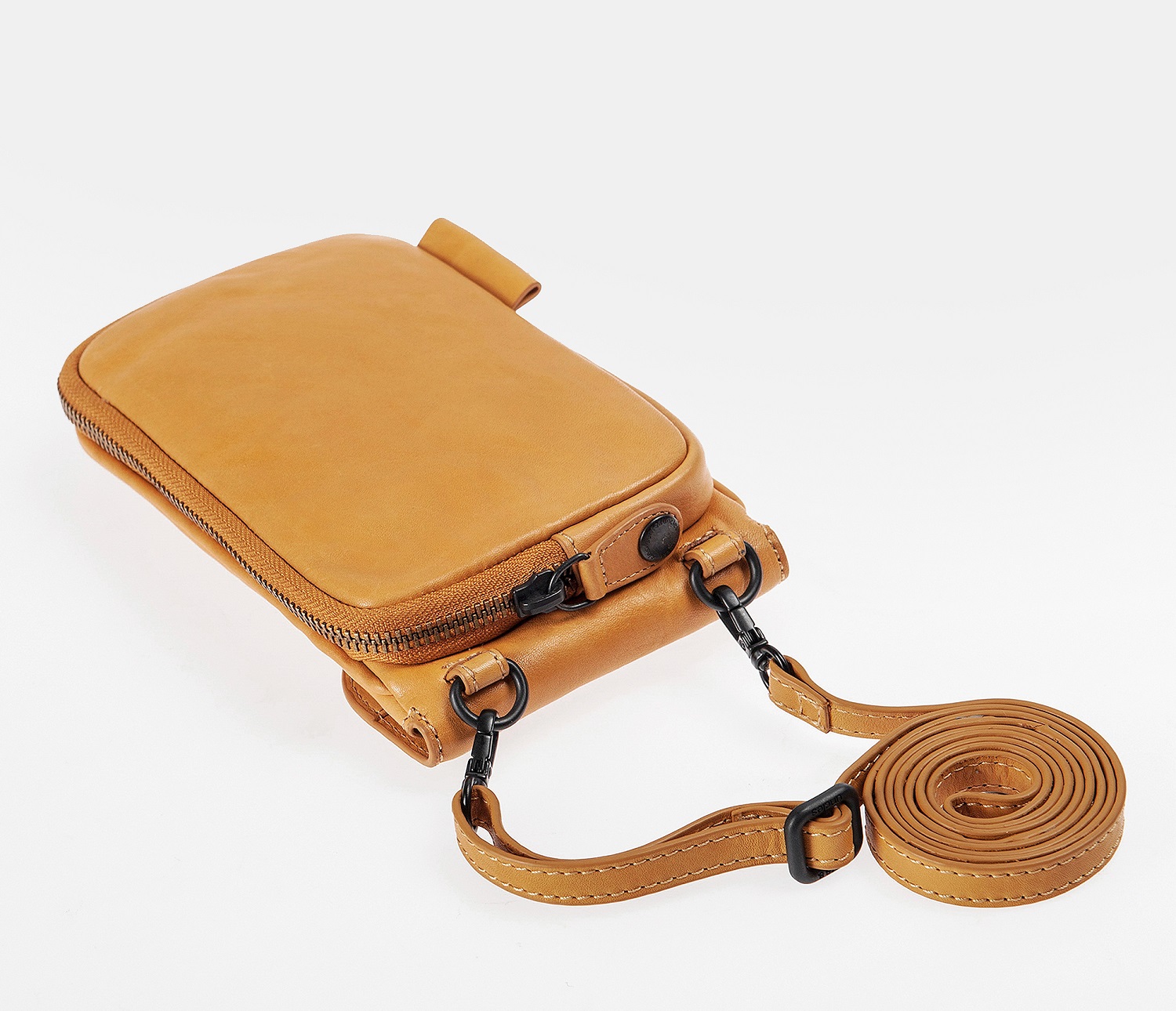 aunts & uncles Grandma's Luxury Club Mrs. Lemon Twist Phonebag buckthorn aunts & uncles Grandma's Luxury Club Mrs. Lemon Twist Phonebag buckthorn