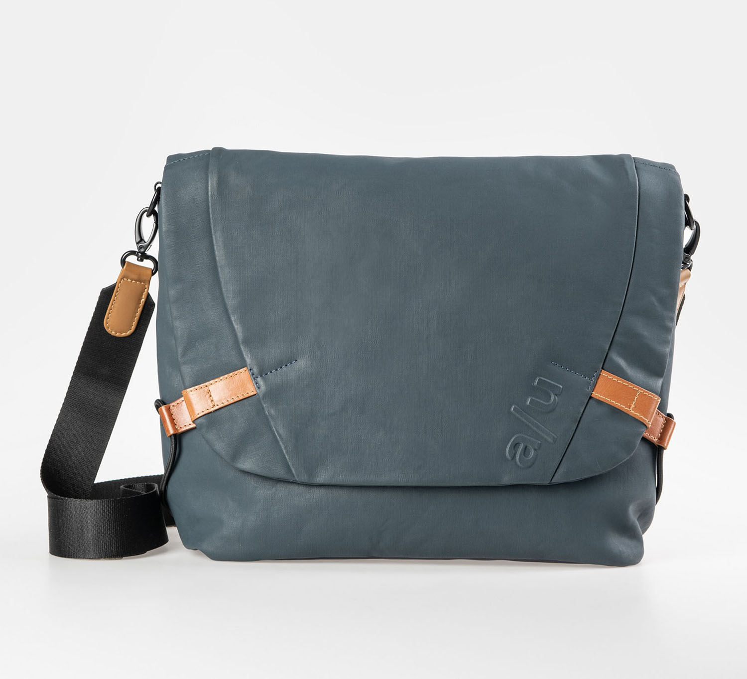 aunts & uncles Japan Matsumoto Messenger Bag cosmic void aunts & uncles Japan Matsumoto Messenger Bag cosmic void