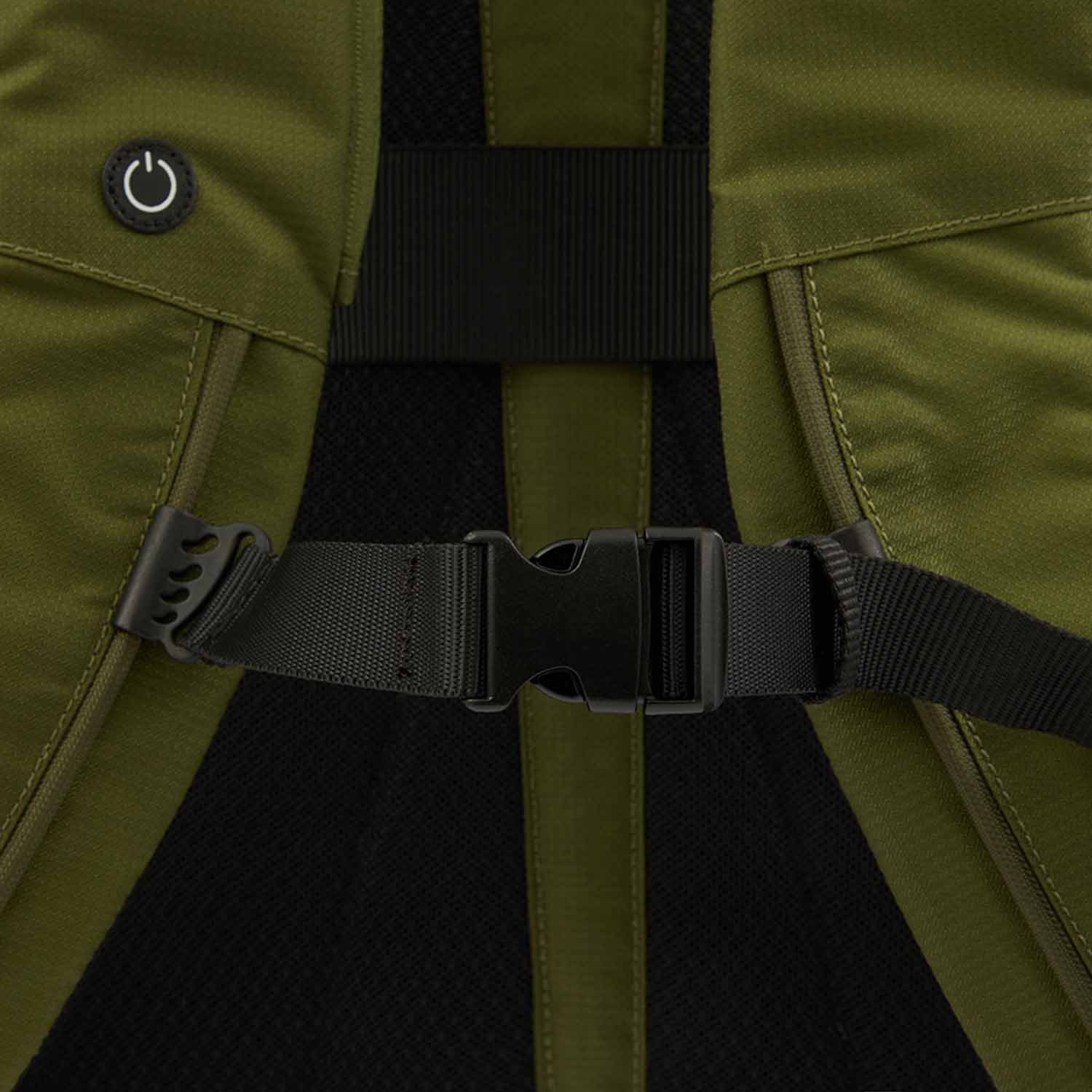 Piquadro Arne Bike Rolltop-Rucksack 15,6" Laptopfach und mit LED-Licht Schwarz Piquadro Arne Bike Rolltop-Rucksack 15,6" Laptopfach und mit LED-Licht Schwarz