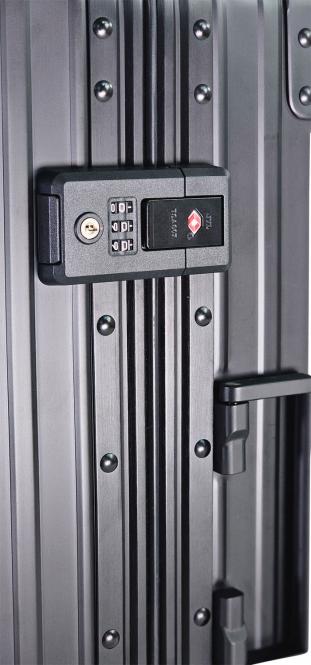 Aleon Business Traveler Slim International Carry-On 21" mit Front Flap Schwarz Aleon Business Traveler Slim International Carry-On 21" mit Front Flap Schwarz