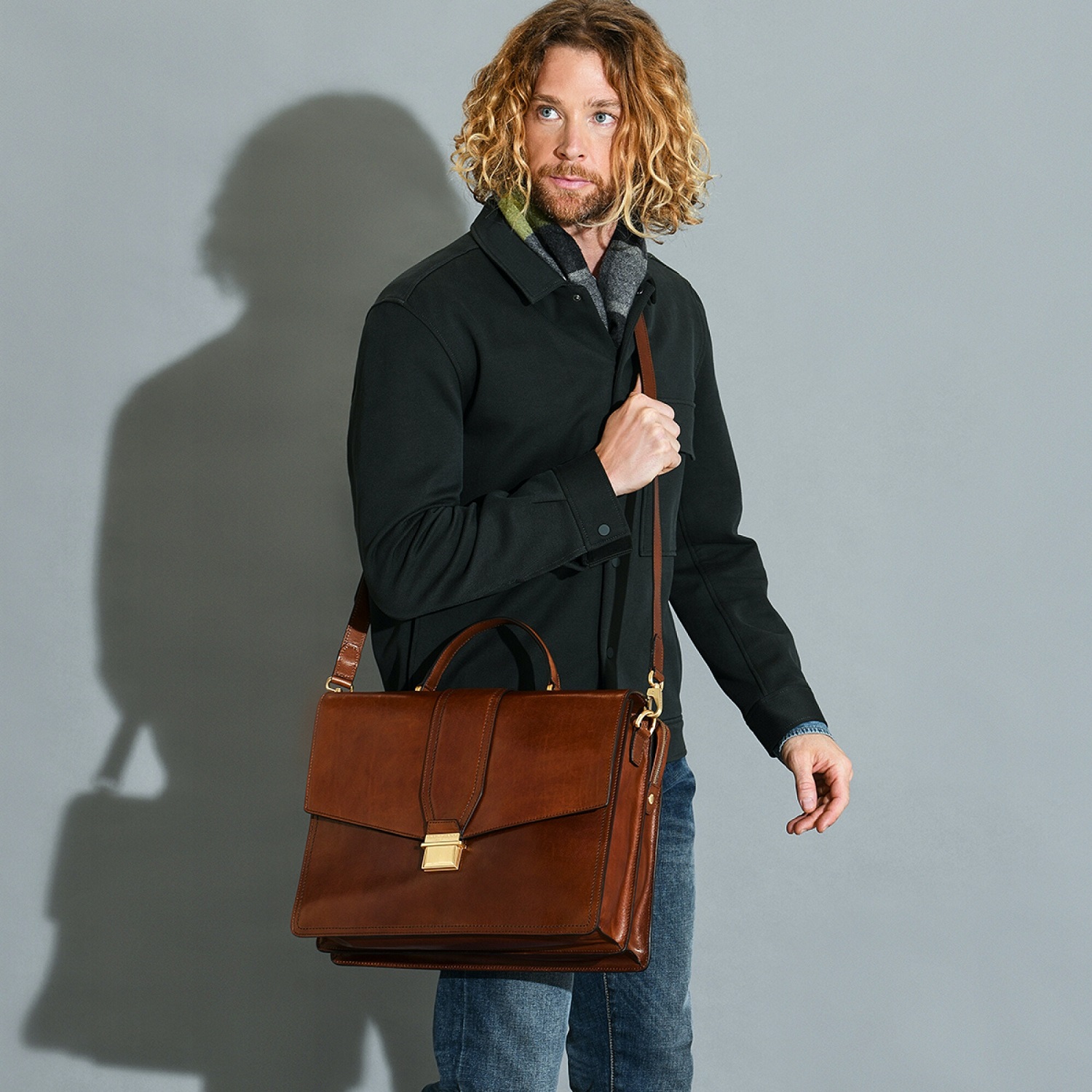 The Bridge Dante Leder-Aktenstasche 40cm Braun/Gold The Bridge Dante Leder-Aktenstasche 40cm Braun/Gold