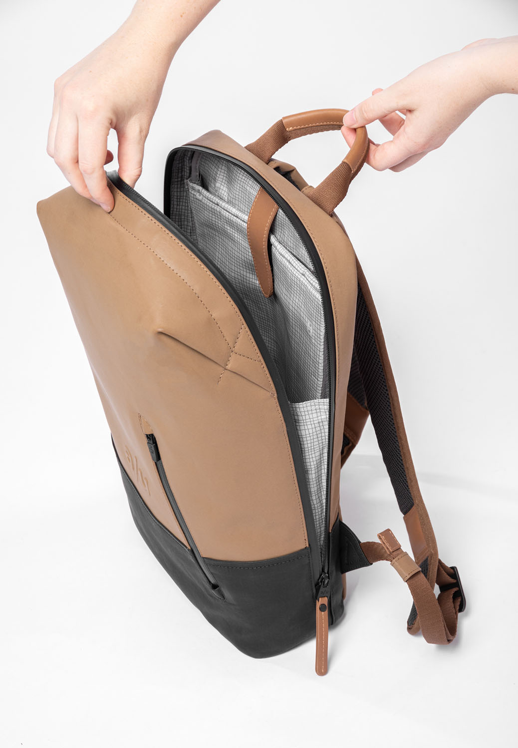 aunts & uncles Japan Hamamatsu Rucksack mit 13" Notebookfach tapir