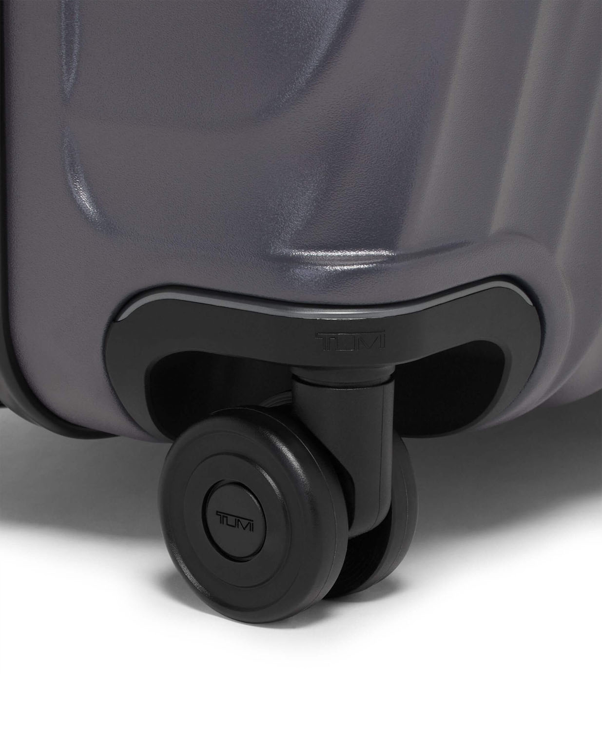 Tumi 19 Degree Erweiterbarer Aufgabekoffer für Kurzreisen 66cm, matte + GRATIS HOTELGUTSCHEIN Grey Texture Tumi 19 Degree Erweiterbarer Aufgabekoffer für Kurzreisen 66cm, matte + GRATIS HOTELGUTSCHEIN Grey Texture