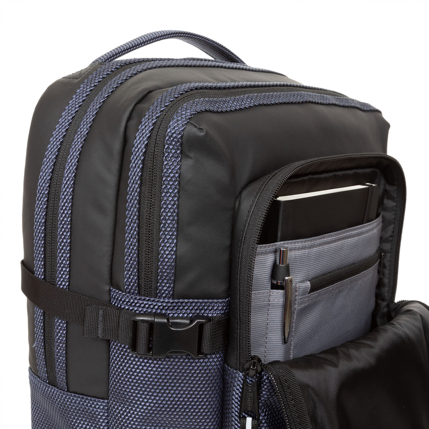 Eastpak Tecum Rucksack L mit 15" Laptopfach CNNCT Accent Marine Eastpak Tecum Rucksack L mit 15" Laptopfach CNNCT Accent Marine