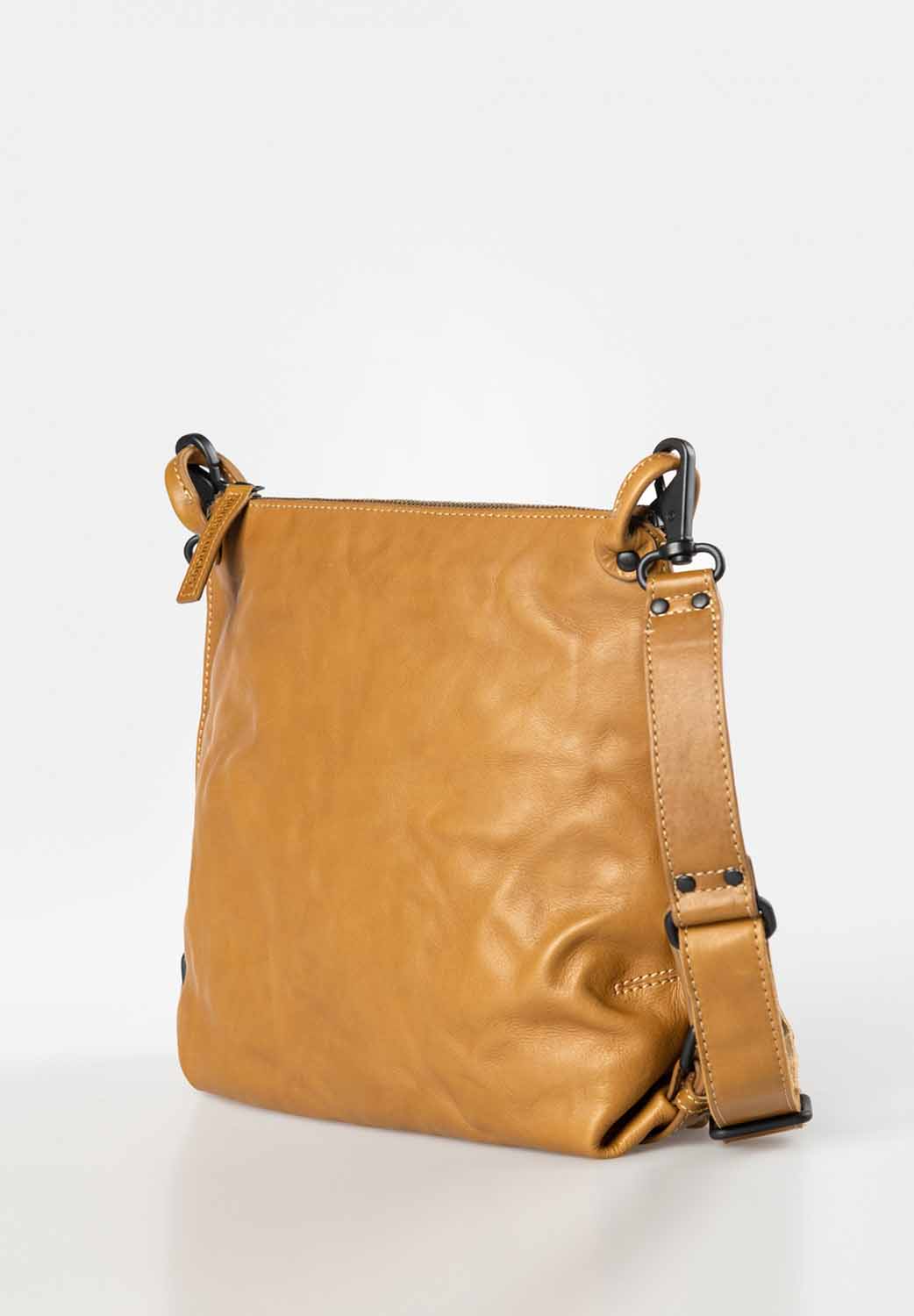 aunts & uncles Grandma's Luxury Club Mrs. Raisin Cookie Umhängetasche buckthorn