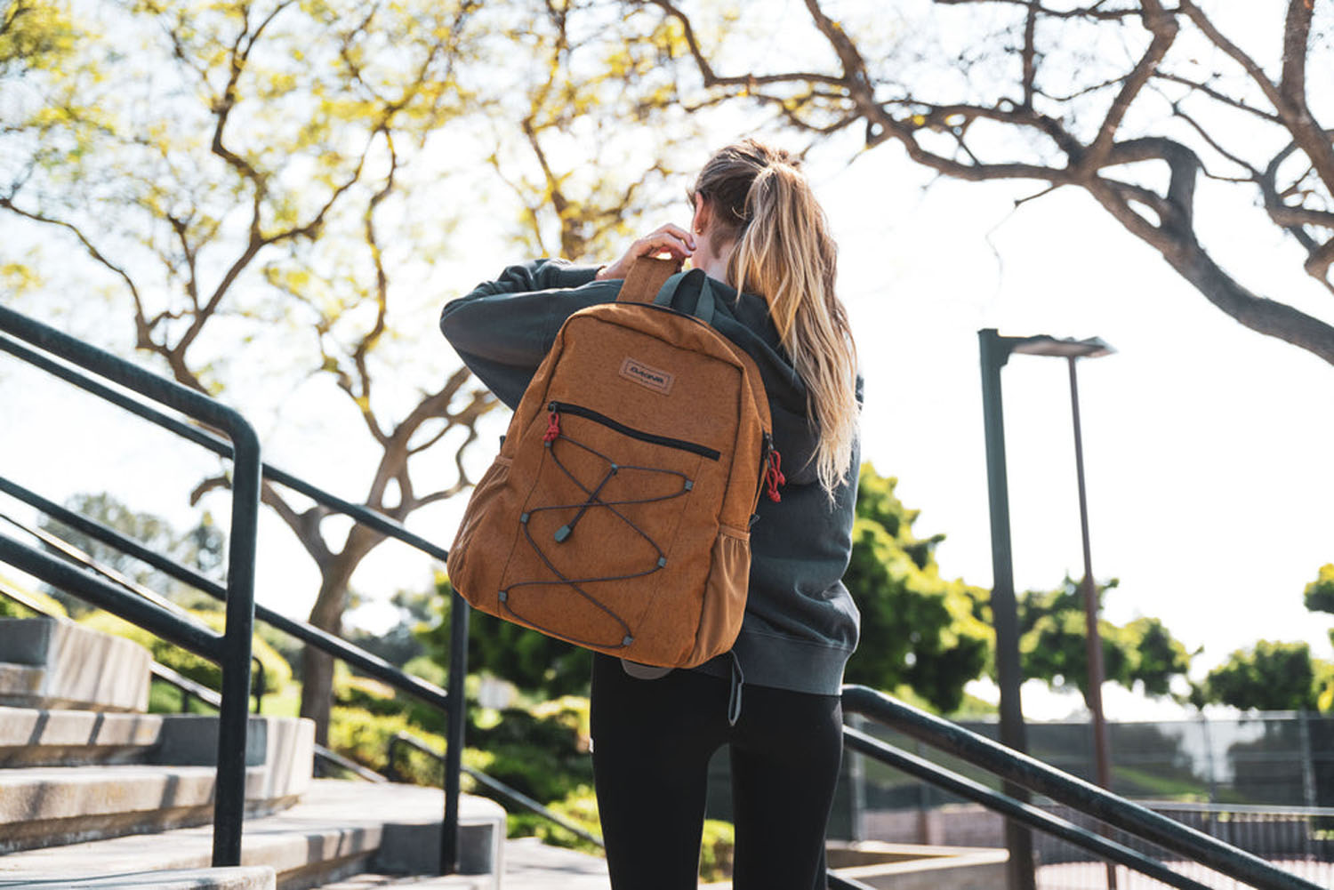 Dakine Tardy Slip Backpack 25L Trellis