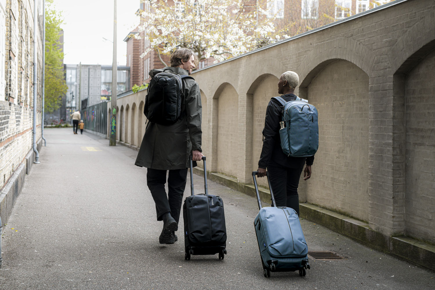 THULE Aion Handgepäck-Rollkoffer 4W