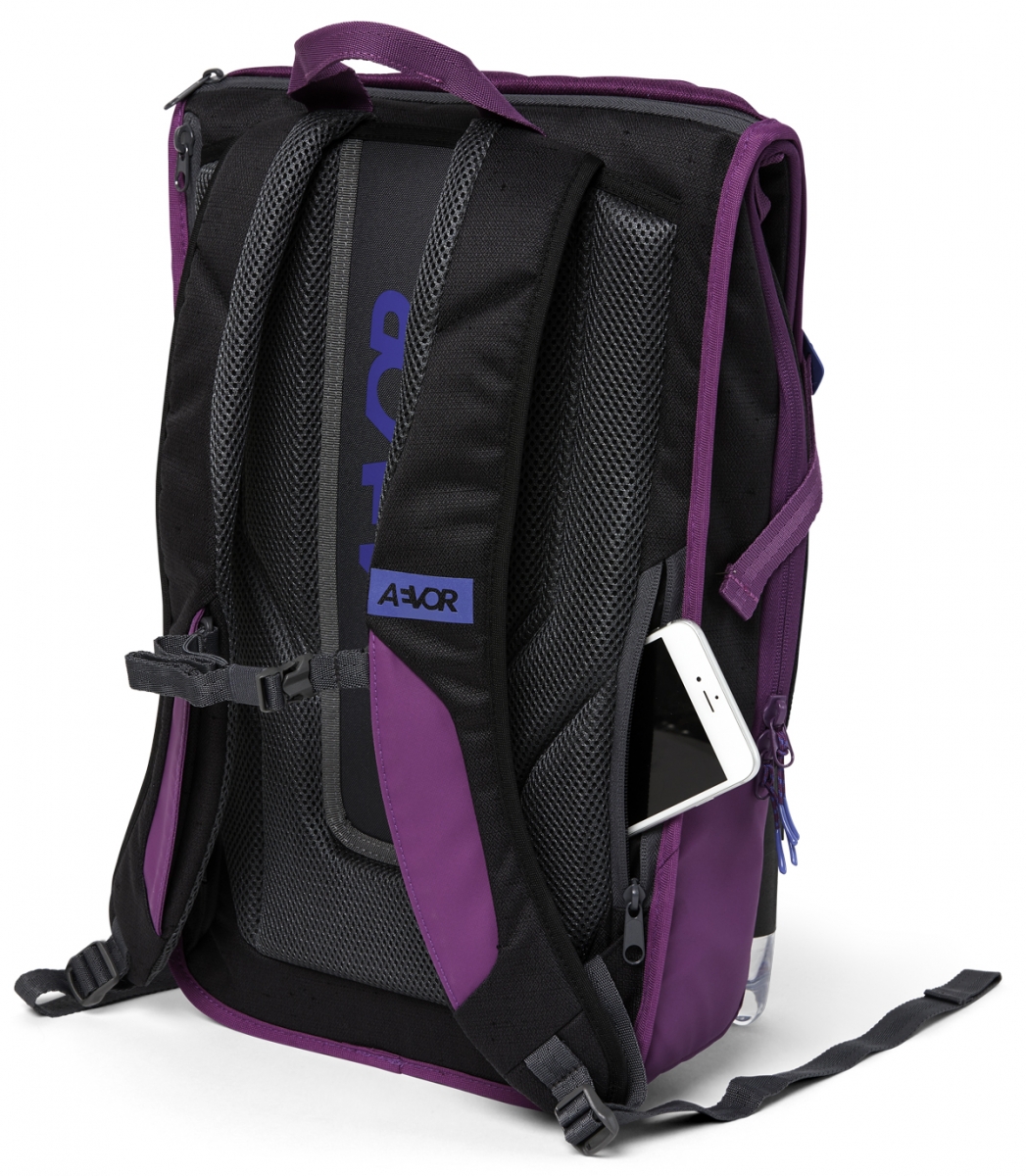 AEVOR Basic Daypack Rucksack mit Laptopfach 15" Bichrome Mystic
