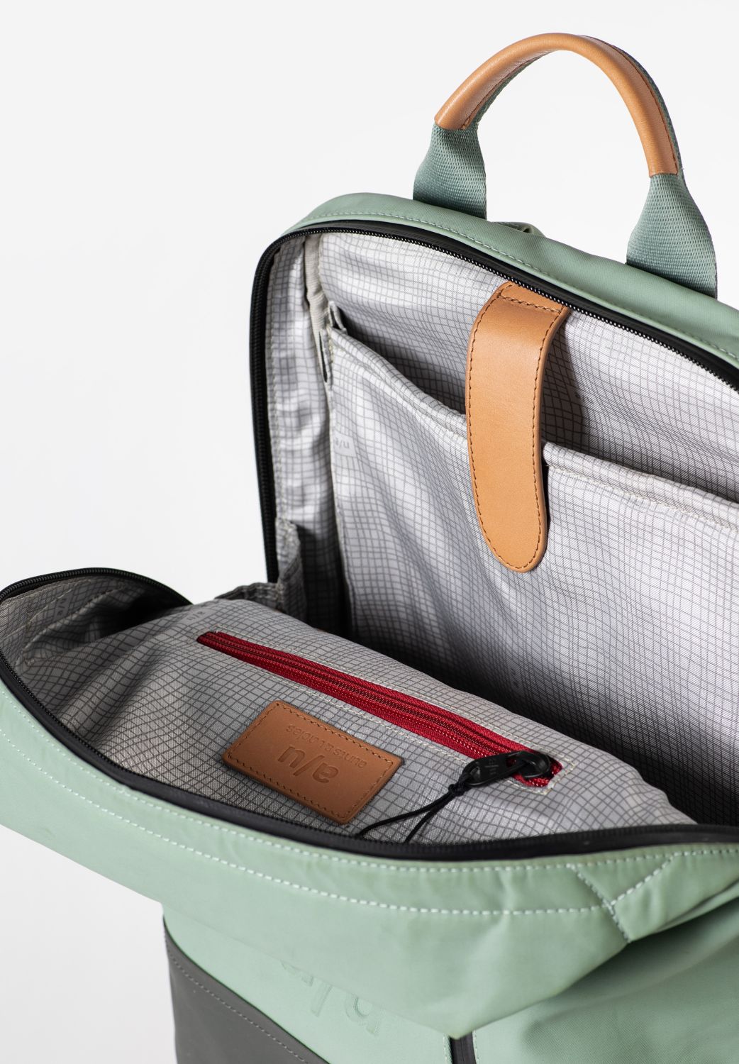 aunts & uncles Japan Hamamatsu Rucksack mit 13" Notebookfach sage green