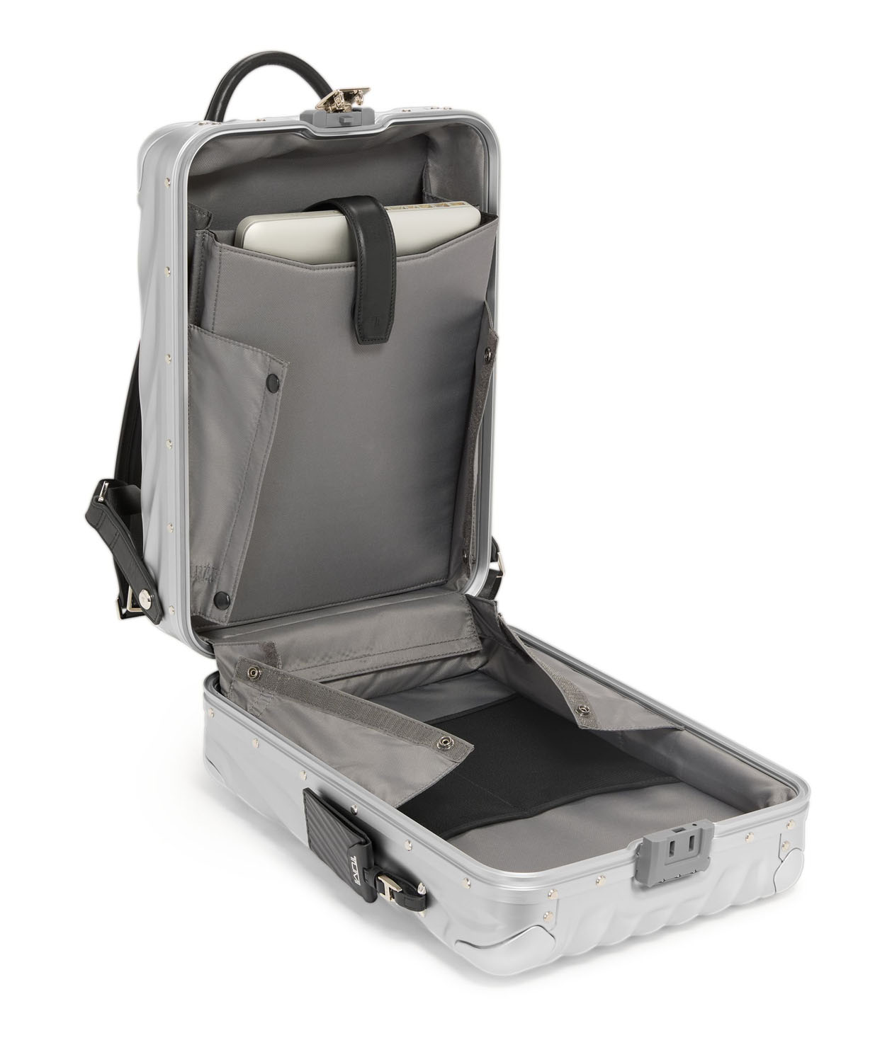 Tumi 19 Degree Aluminium Rucksack + GRATIS HOTELGUTSCHEIN Silver Tumi 19 Degree Aluminium Rucksack + GRATIS HOTELGUTSCHEIN Silver