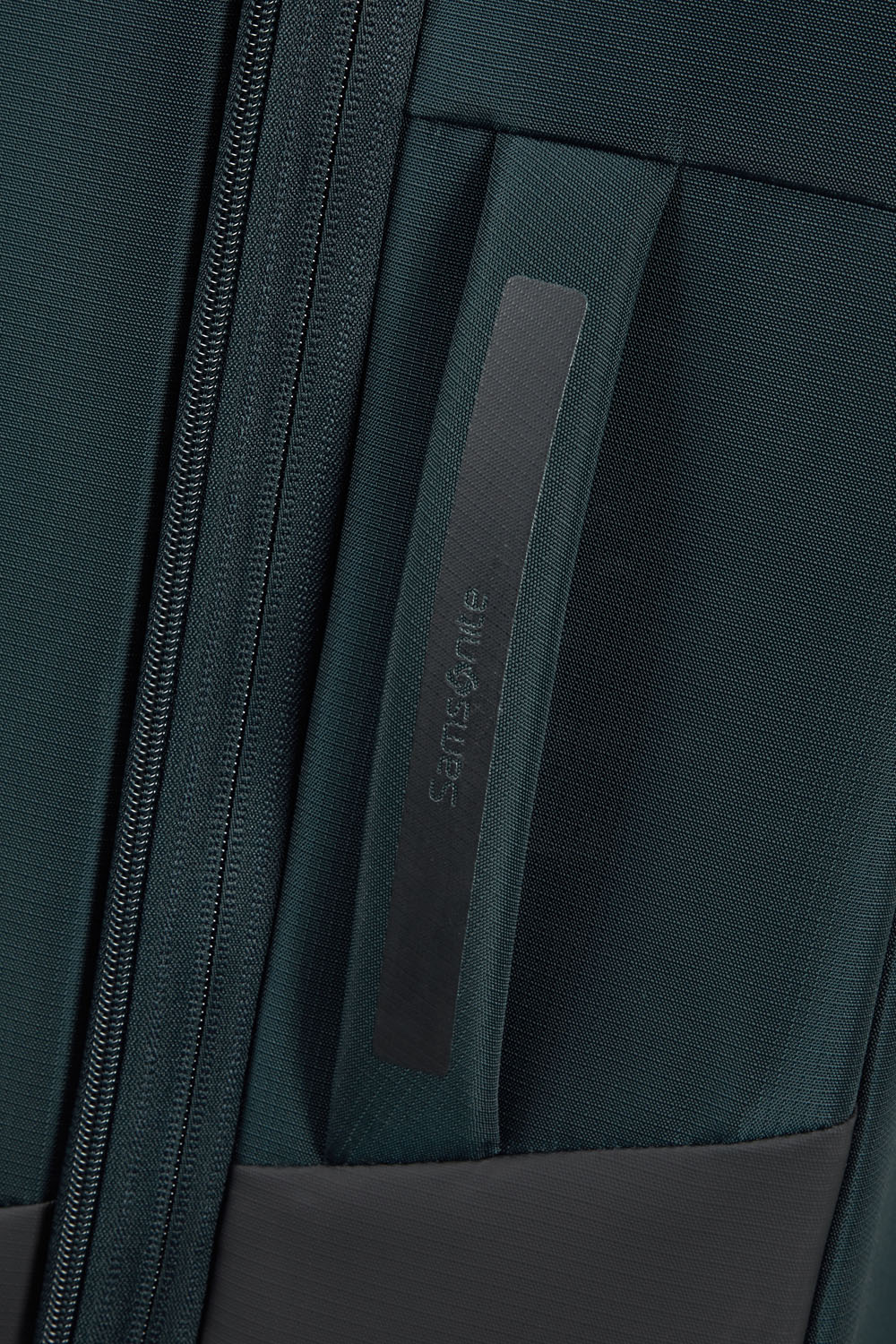 Samsonite Biz2Go TRVL Spinner 77cm Exp + GRATIS HOTELGUTSCHEIN Deep Blue Samsonite Biz2Go TRVL Spinner 77cm Exp + GRATIS HOTELGUTSCHEIN Deep Blue