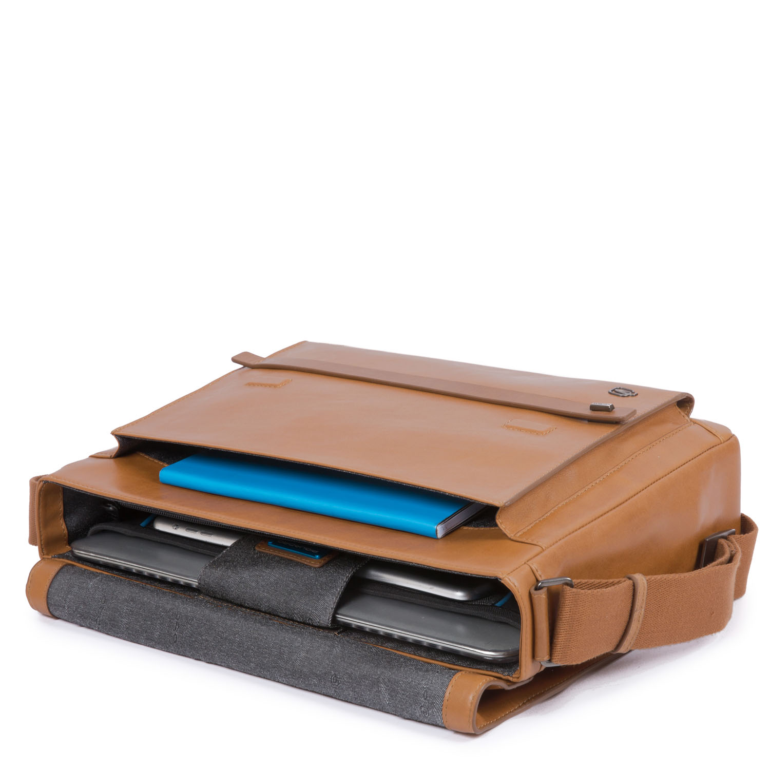 Piquadro Cube Laptopkuriertasche mit iPad®Pro 12,9"/13,3 Zoll- Fach schwarz Piquadro Cube Laptopkuriertasche mit iPad®Pro 12,9"/13,3 Zoll- Fach schwarz