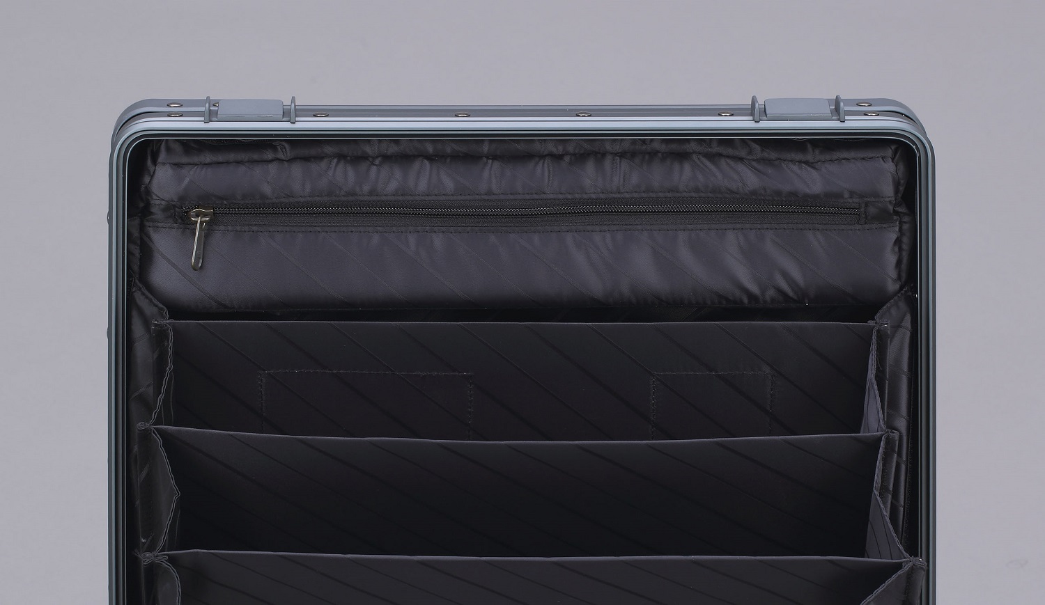 Aleon Business Case Deluxe 4-Rollen 17" Onyx -Schwarz