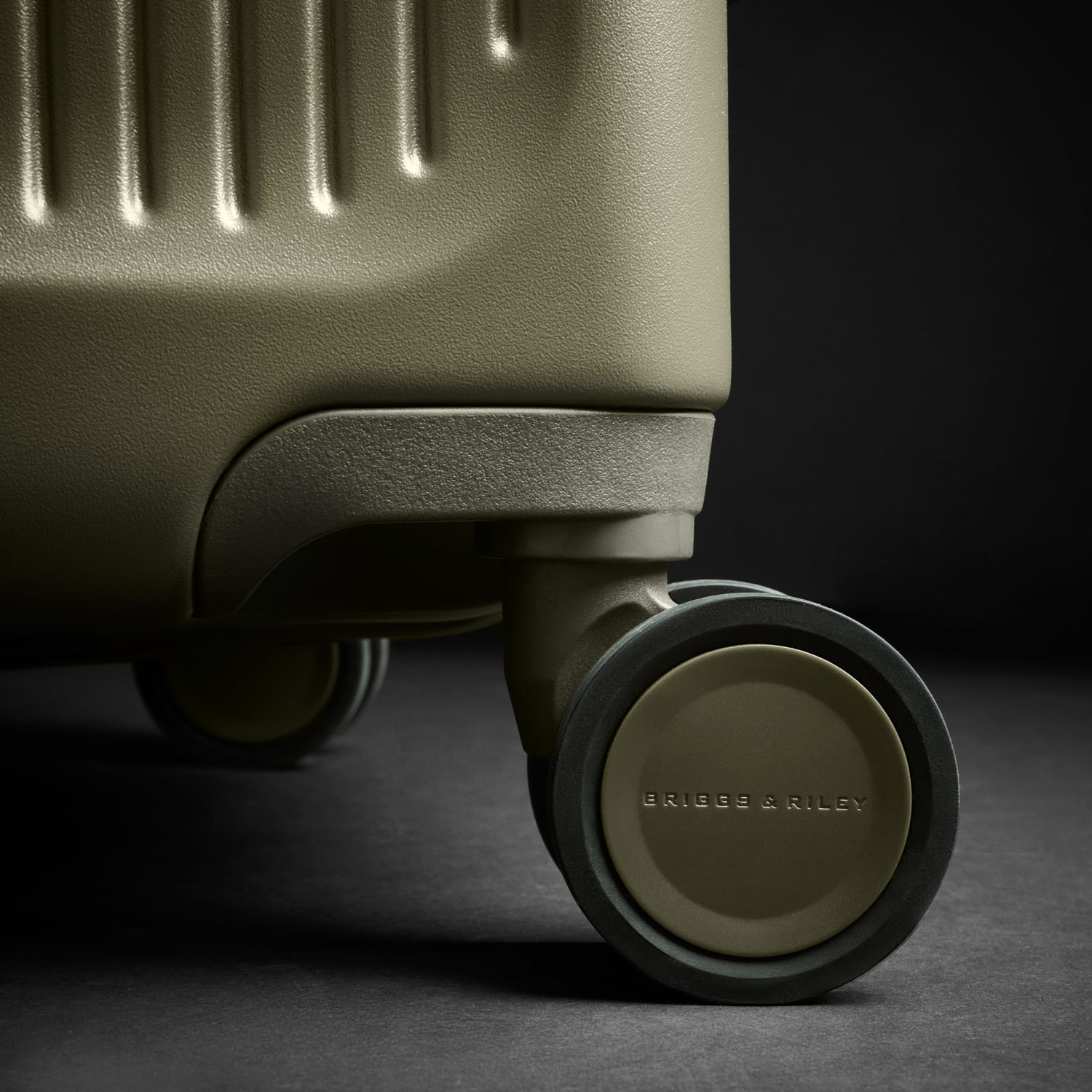 Briggs & Riley Sympatico 3.0 Large Expandable Spinner 76cm Olive