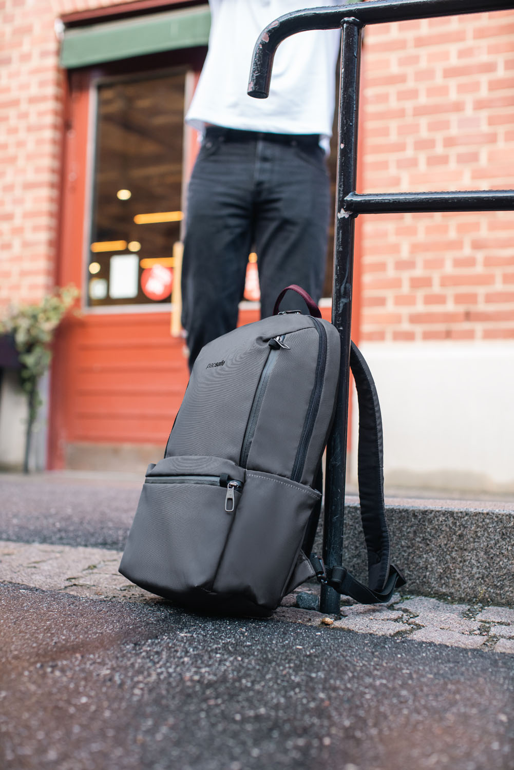 pacsafe X Anti-Theft 20L Backpack Slate pacsafe X Anti-Theft 20L Backpack Slate