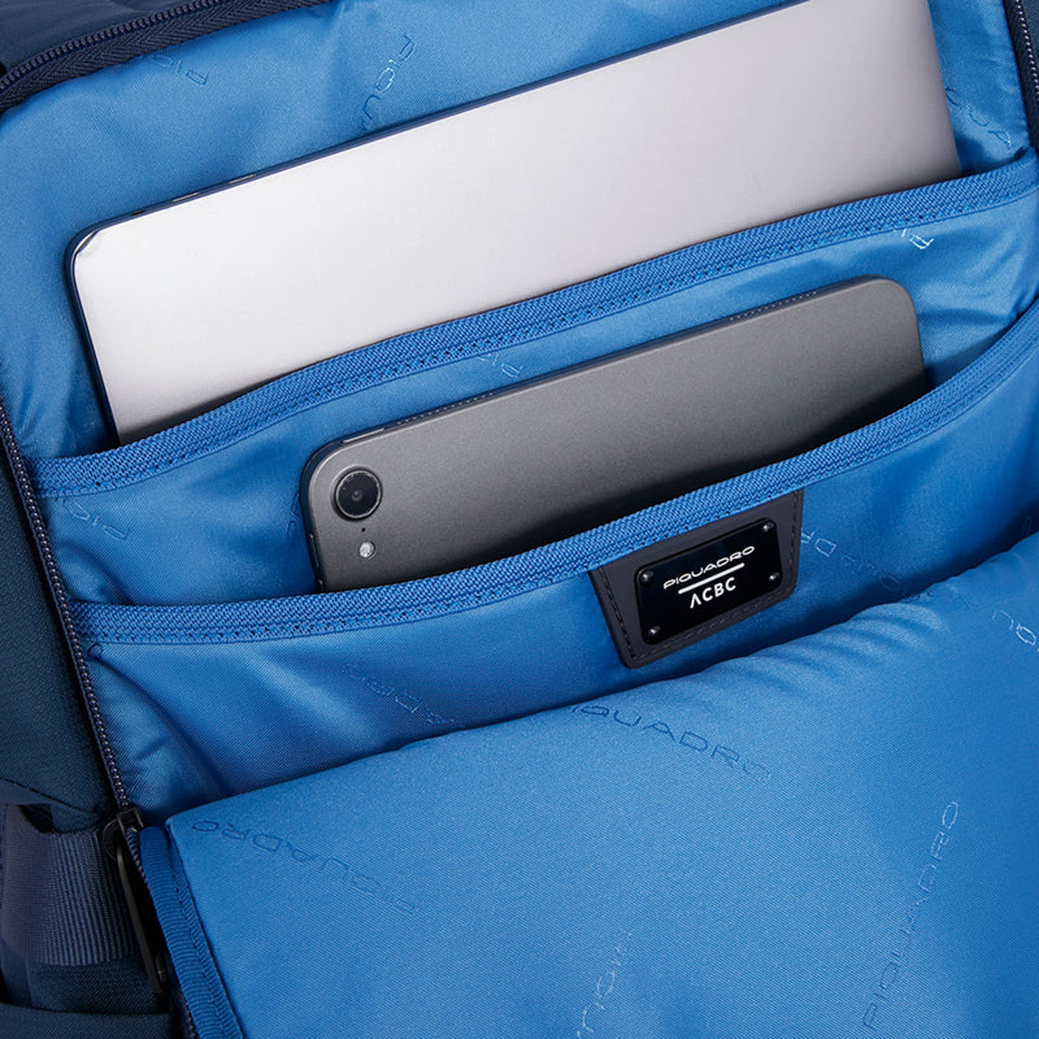 Piquadro Corner 2.0 Roll-Top Laptop-Rucksack 15,6" Blau