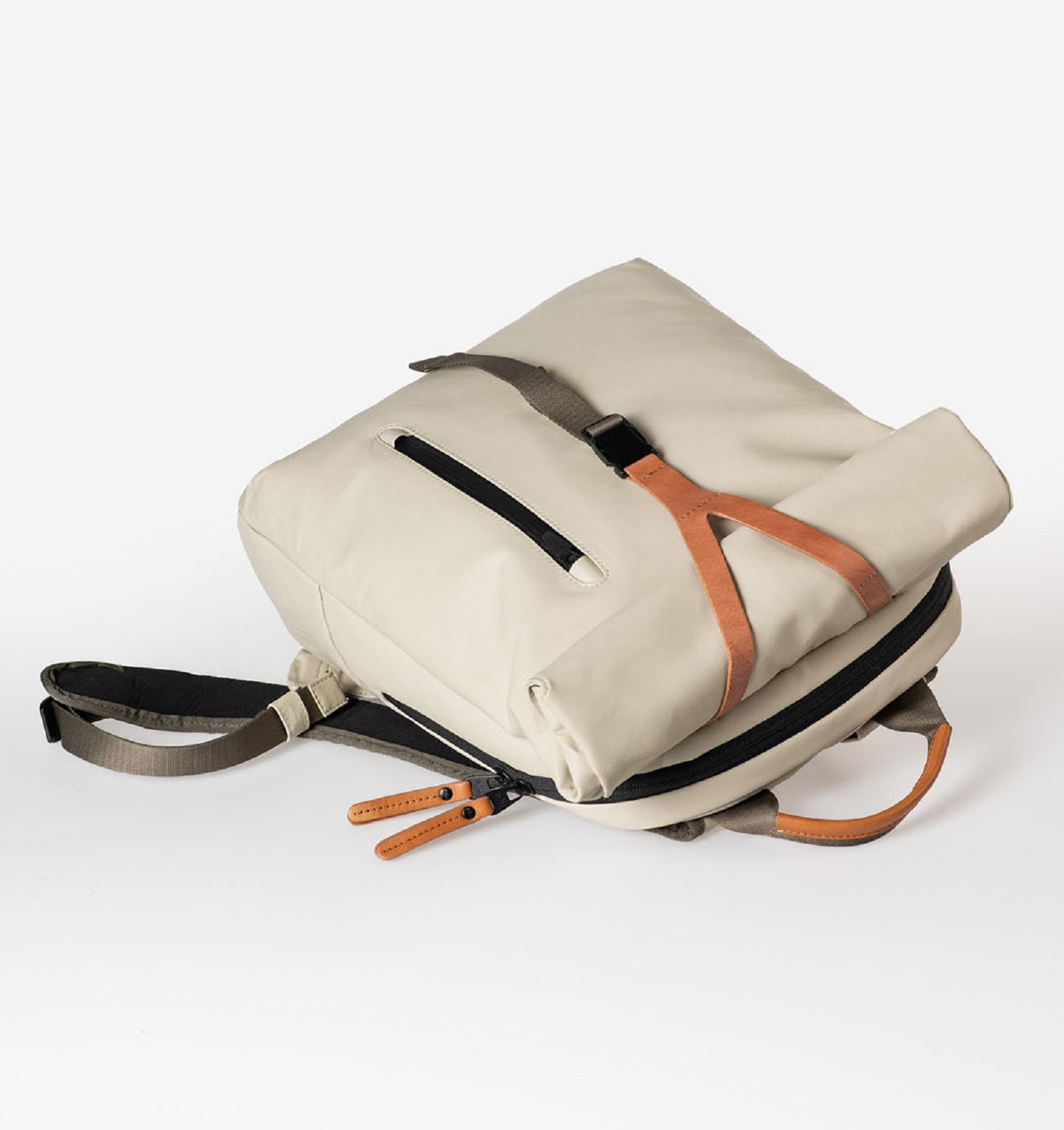 aunts & uncles Japan RE Yabe Rolltop-Rucksack mit 13" Notebookfach Dust aunts & uncles Japan RE Yabe Rolltop-Rucksack mit 13" Notebookfach Dust