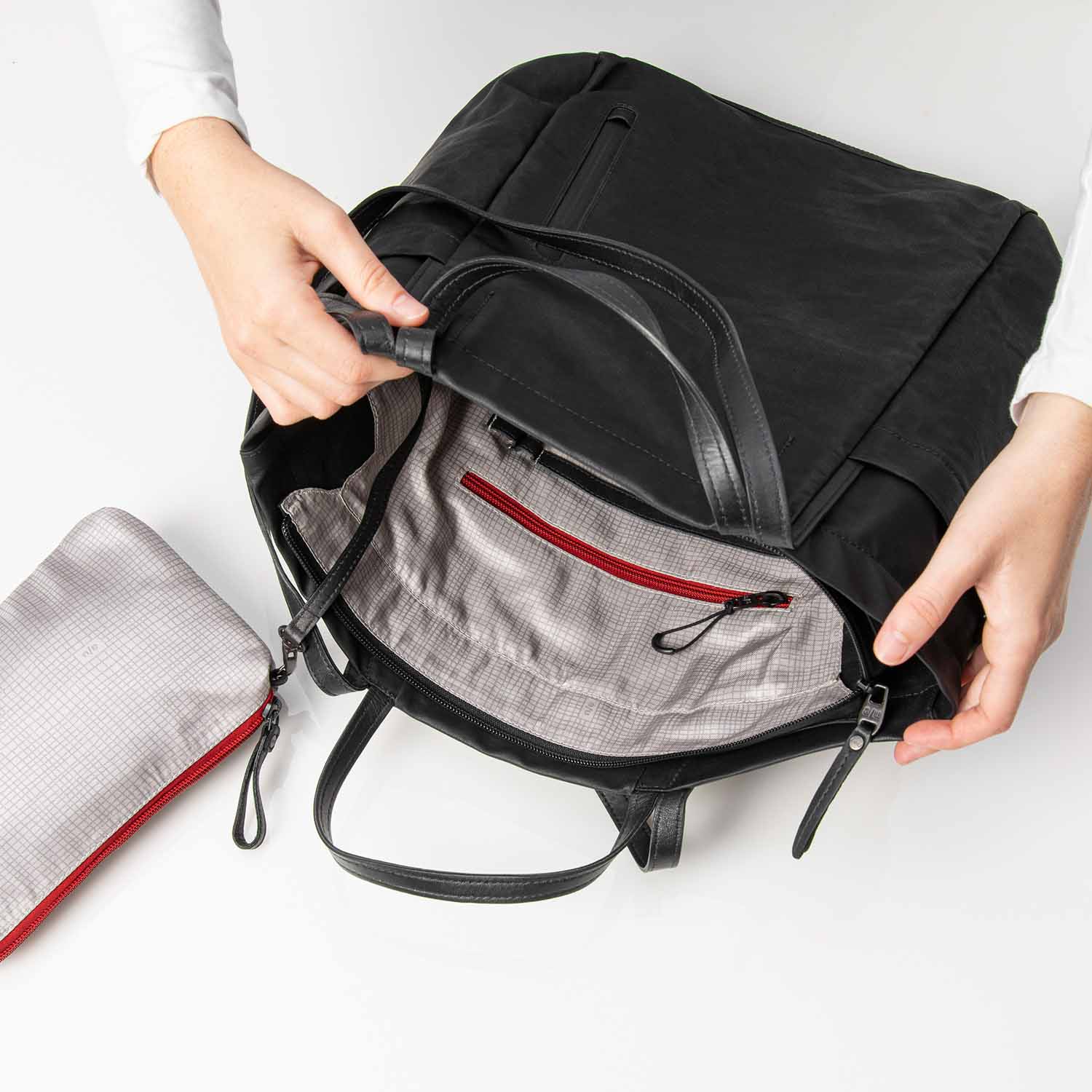 aunts & uncles Japan Takamatsu Shopper mit 13" Notebookfach black aunts & uncles Japan Takamatsu Shopper mit 13" Notebookfach black