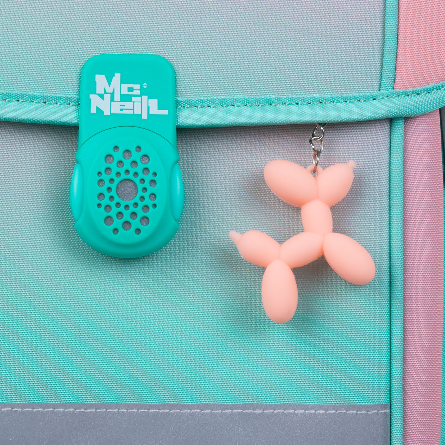 McNeill Perfecto Kollektion 2025 -Schulranzen-Set 5tlg., Gradient Strawberry McNeill Perfecto Kollektion 2025 -Schulranzen-Set 5tlg., Gradient Strawberry