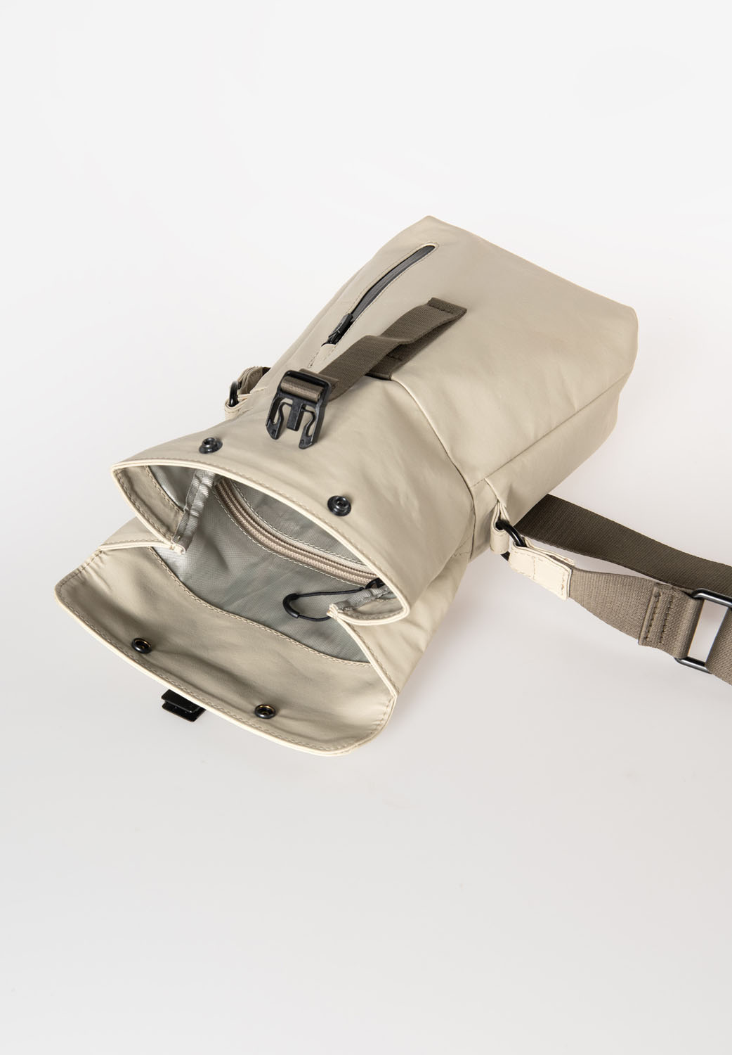 aunts & uncles Japan RE Yodo Umhängetasche Rolltop Dust