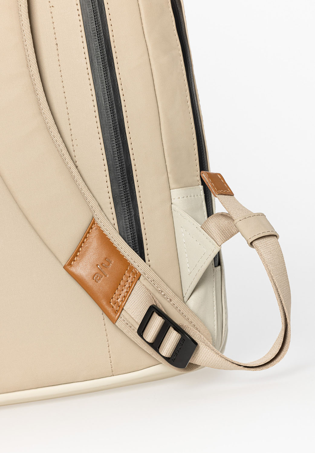 aunts & uncles Japan Hamamatsu Rucksack mit 13" Notebookfach nomad aunts & uncles Japan Hamamatsu Rucksack mit 13" Notebookfach nomad