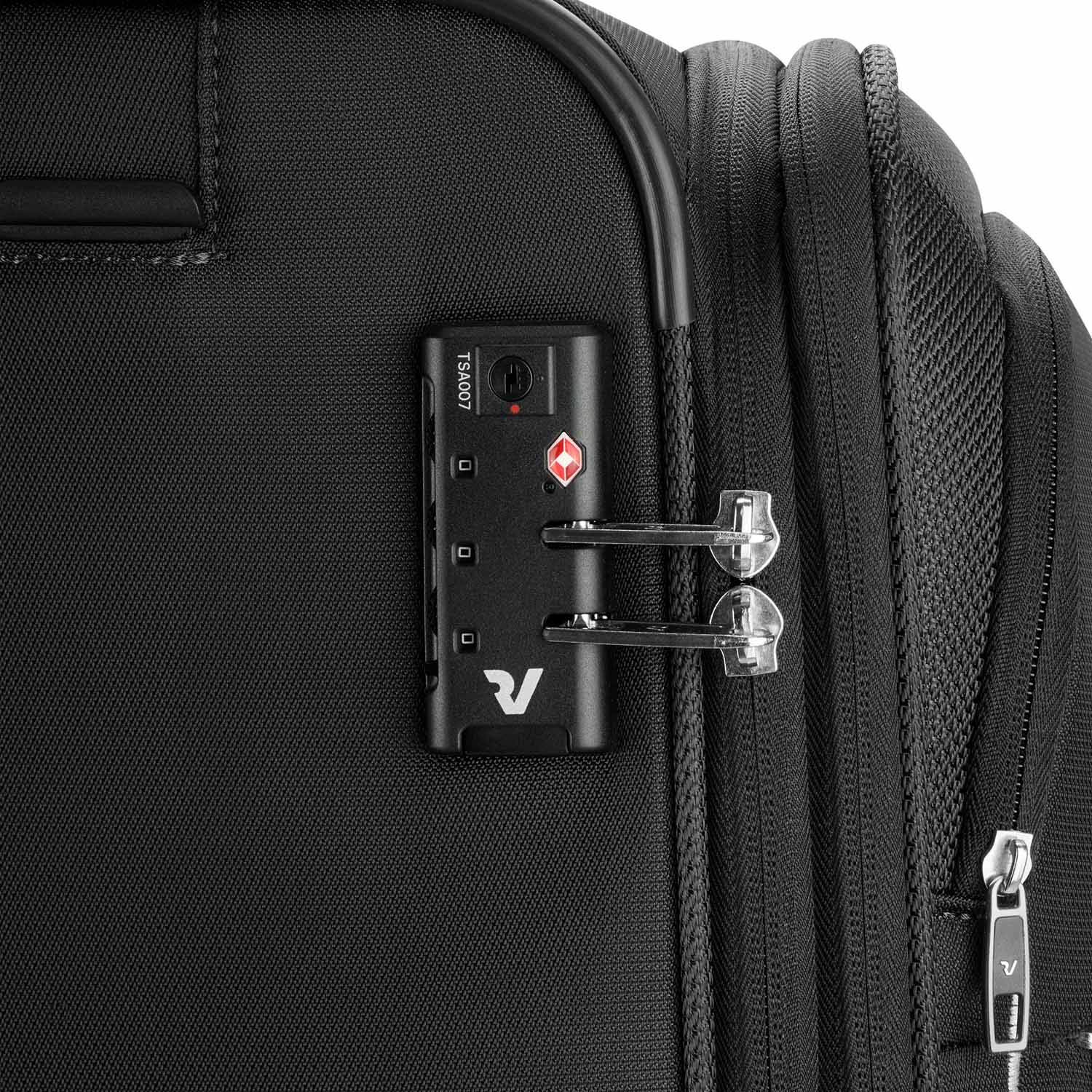 Roncato Joy Handgepäck Carry-On 4-Rollen erweiterbar 20/23cm Schwarz