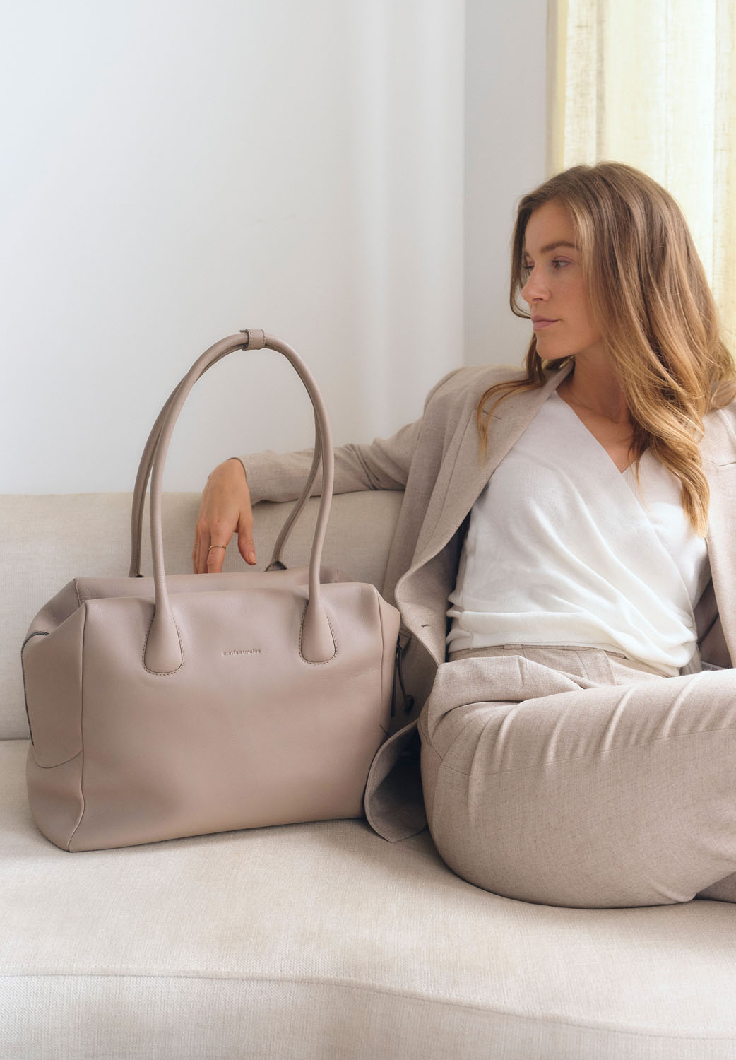 aunts & uncles Jamie's Orchard Olive Schultertasche cashmere