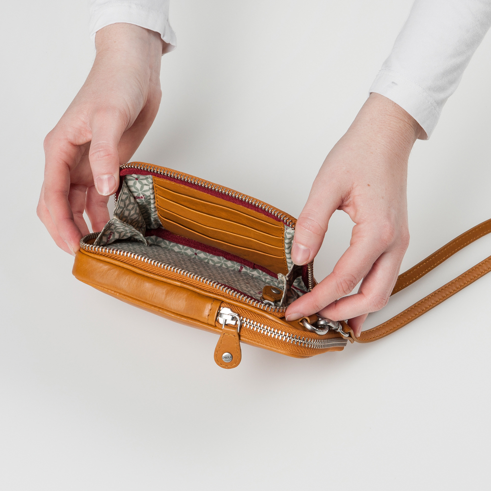 aunts & uncles Jamie´s Orchard Prune Phone bag golden dandelion aunts & uncles Jamie´s Orchard Prune Phone bag golden dandelion