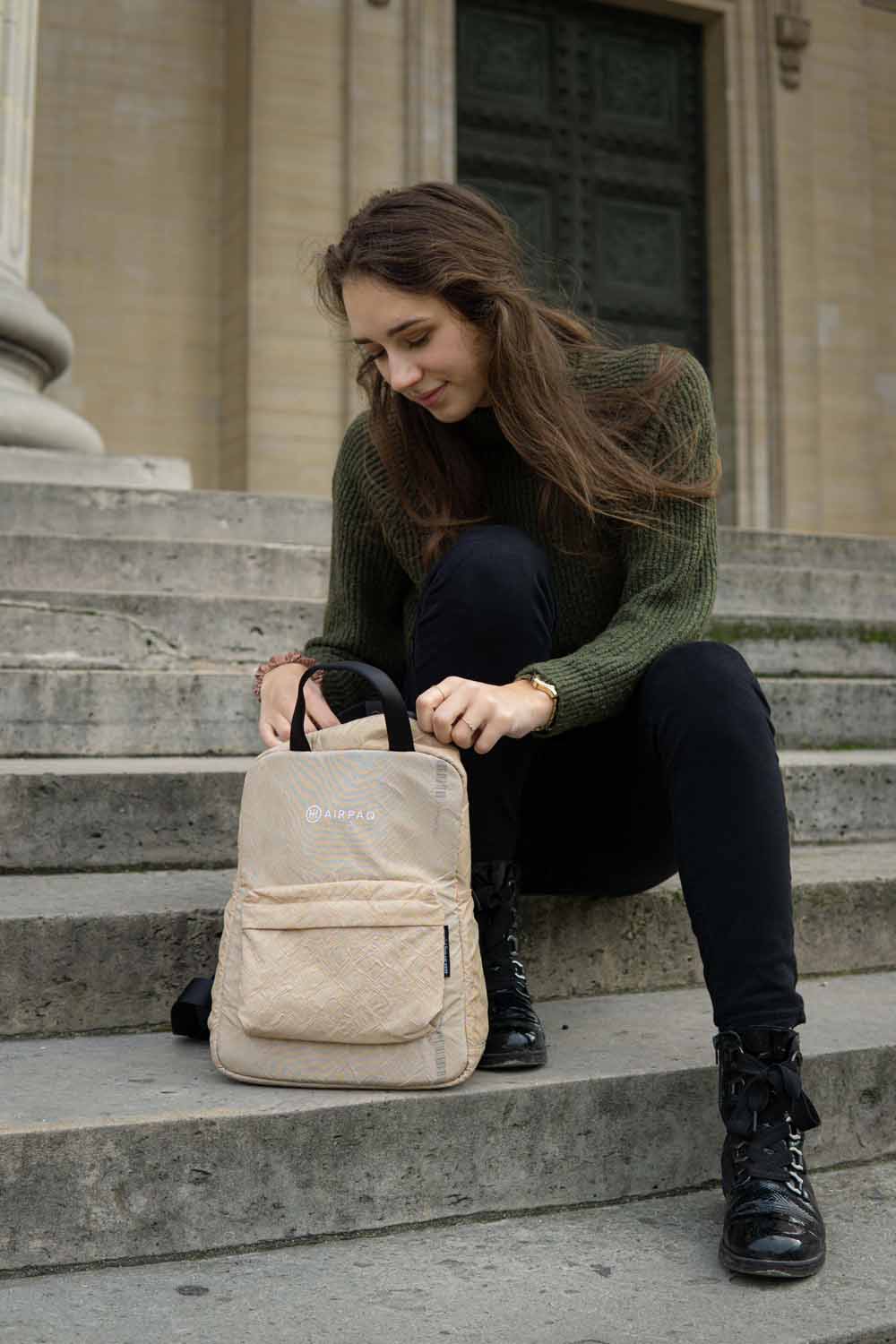 Airpaq Qube Rucksack mit 13" Laptopfach Sand