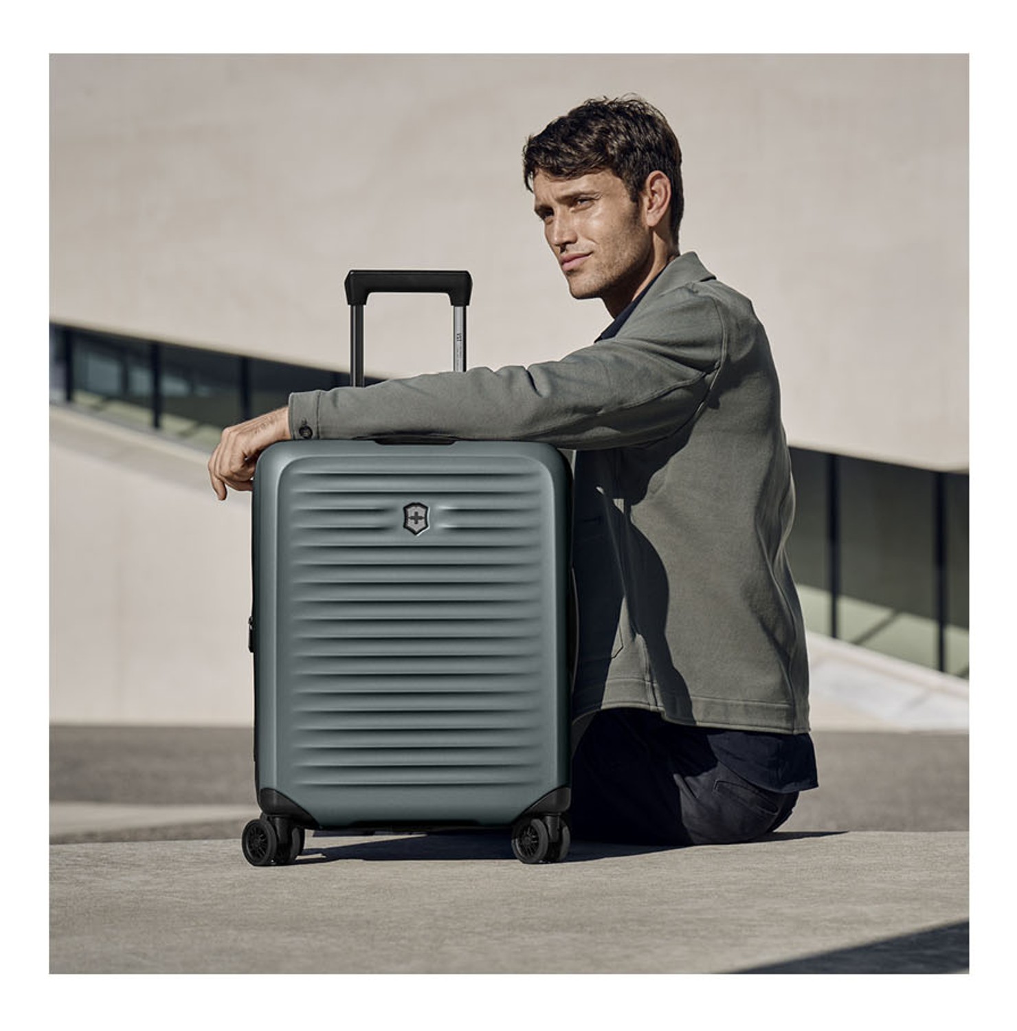 Victorinox Airox Advanced Global Carry-On Storm Victorinox Airox Advanced Global Carry-On Storm