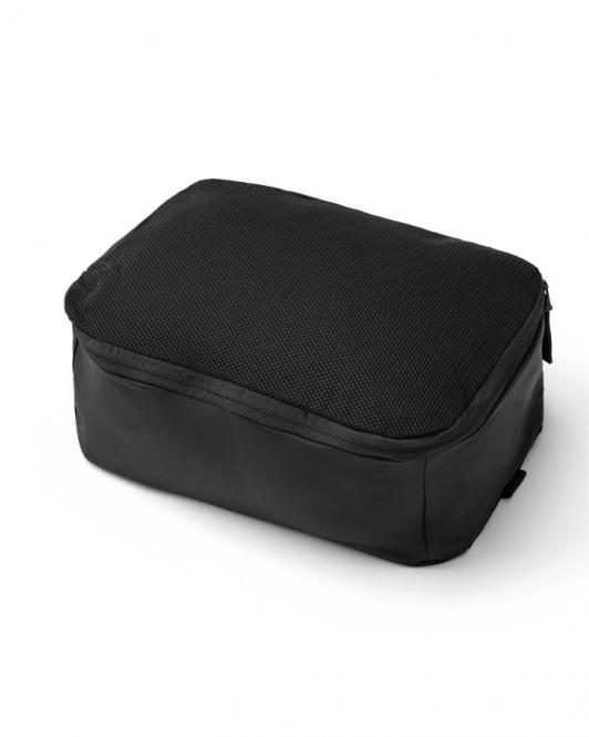 D_b_ Essential Packing Cube Black Out