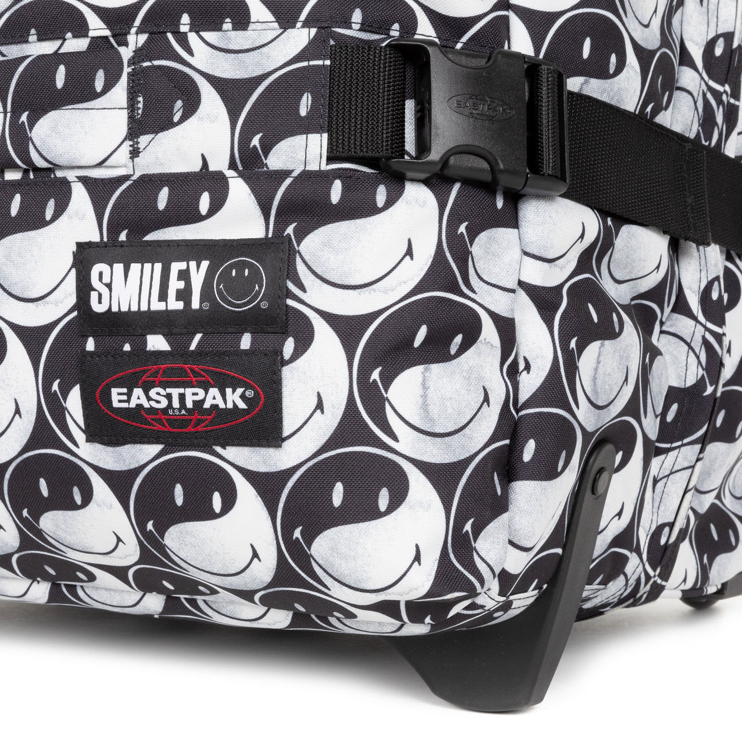 Eastpak Transit'R Reisetrolley L mit 2 Rollen 2024 Smiley YY Black