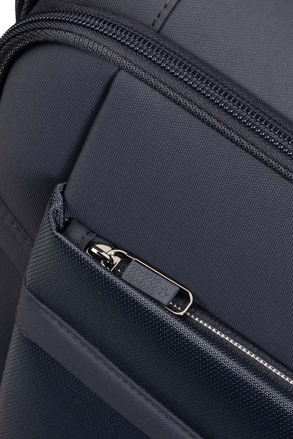 Samsonite Airea Trolley mit 4 Rollen 55cm (L 40cm) Dark Blue Samsonite Airea Trolley mit 4 Rollen 55cm (L 40cm) Dark Blue