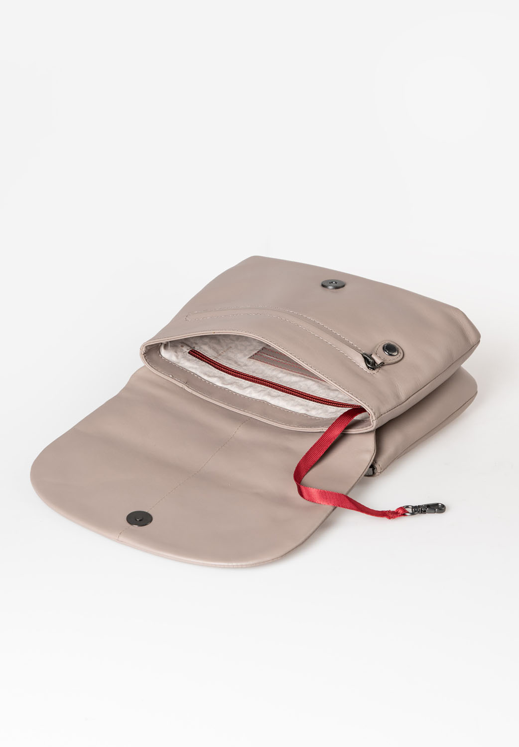 aunts & uncles Jamie's Orchard Pepino Umhängetasche cashmere