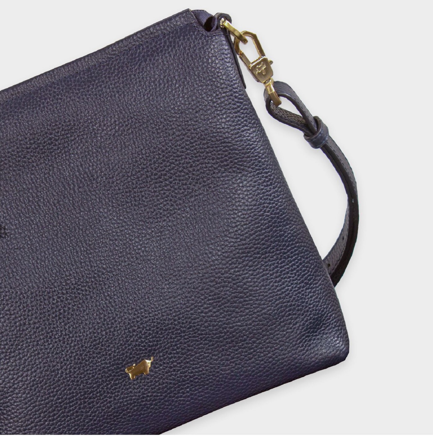 Braun Büffel Hanna Umhängetasche M navy Braun Büffel Hanna Umhängetasche M navy