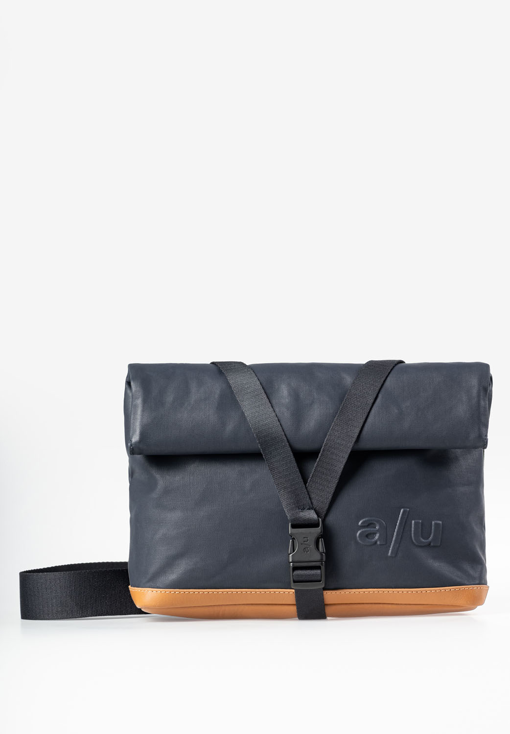 aunts & uncles Japan Yao Rolltop-Umhängetasche night blue aunts & uncles Japan Yao Rolltop-Umhängetasche night blue