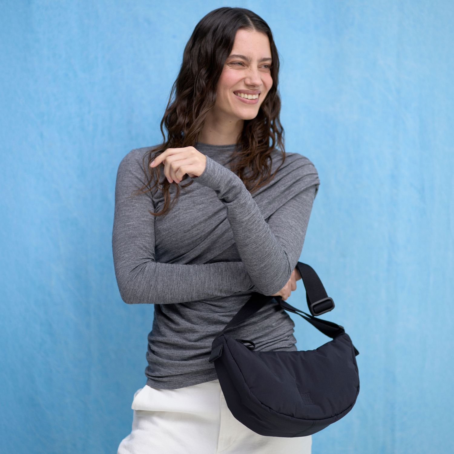 GOT BAG Cloud Moon Bag Small Monochrome black GOT BAG Cloud Moon Bag Small Monochrome black